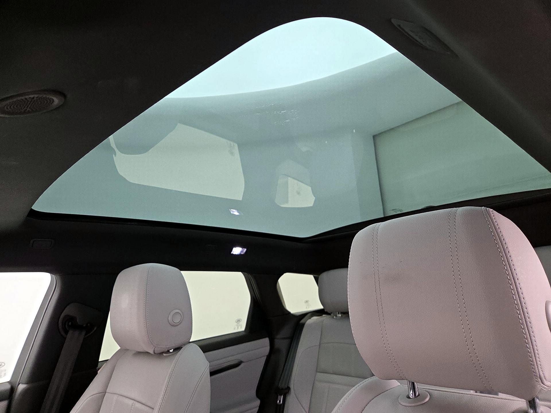 Thumbnail: 2021 Land Rover Range Rover Evoque - 20