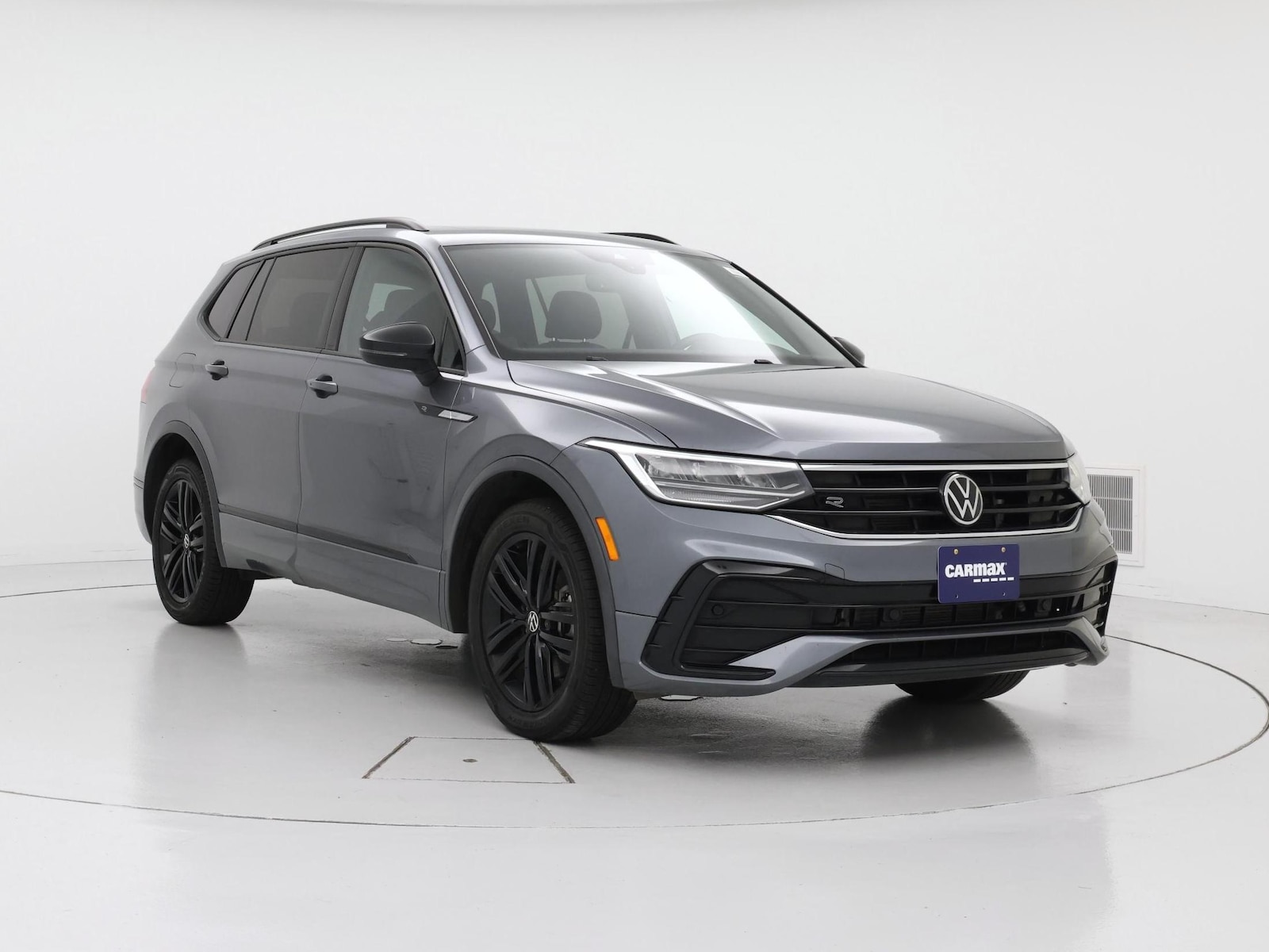 2022 Volkswagen Tiguan SE R-LINE BLACK - Photo 2