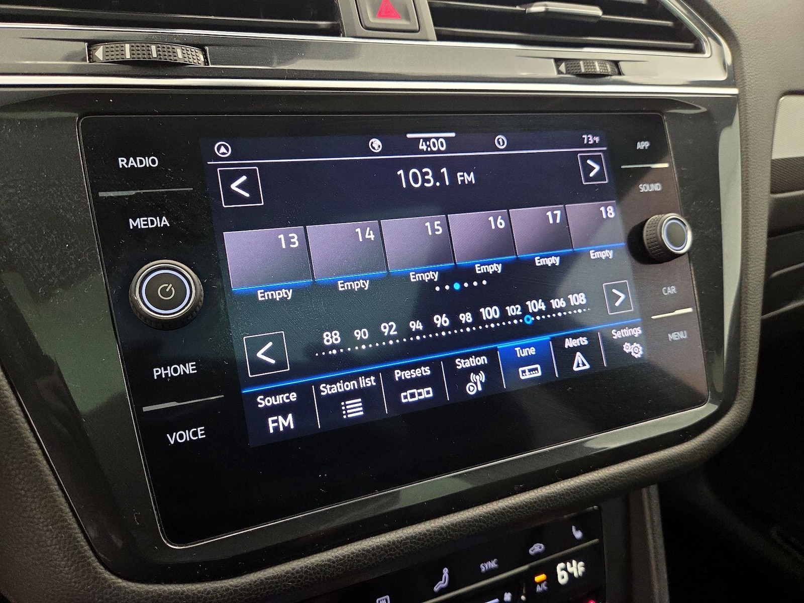 2022 Volkswagen Tiguan SE R-LINE BLACK - Photo 16