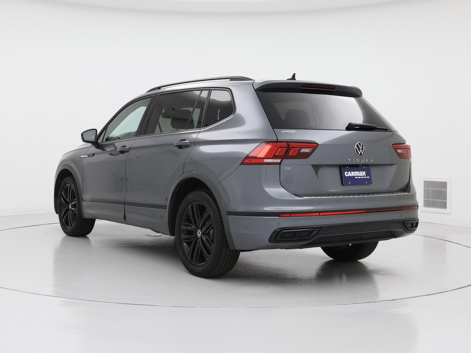 2022 Volkswagen Tiguan SE R-LINE BLACK - Photo 3