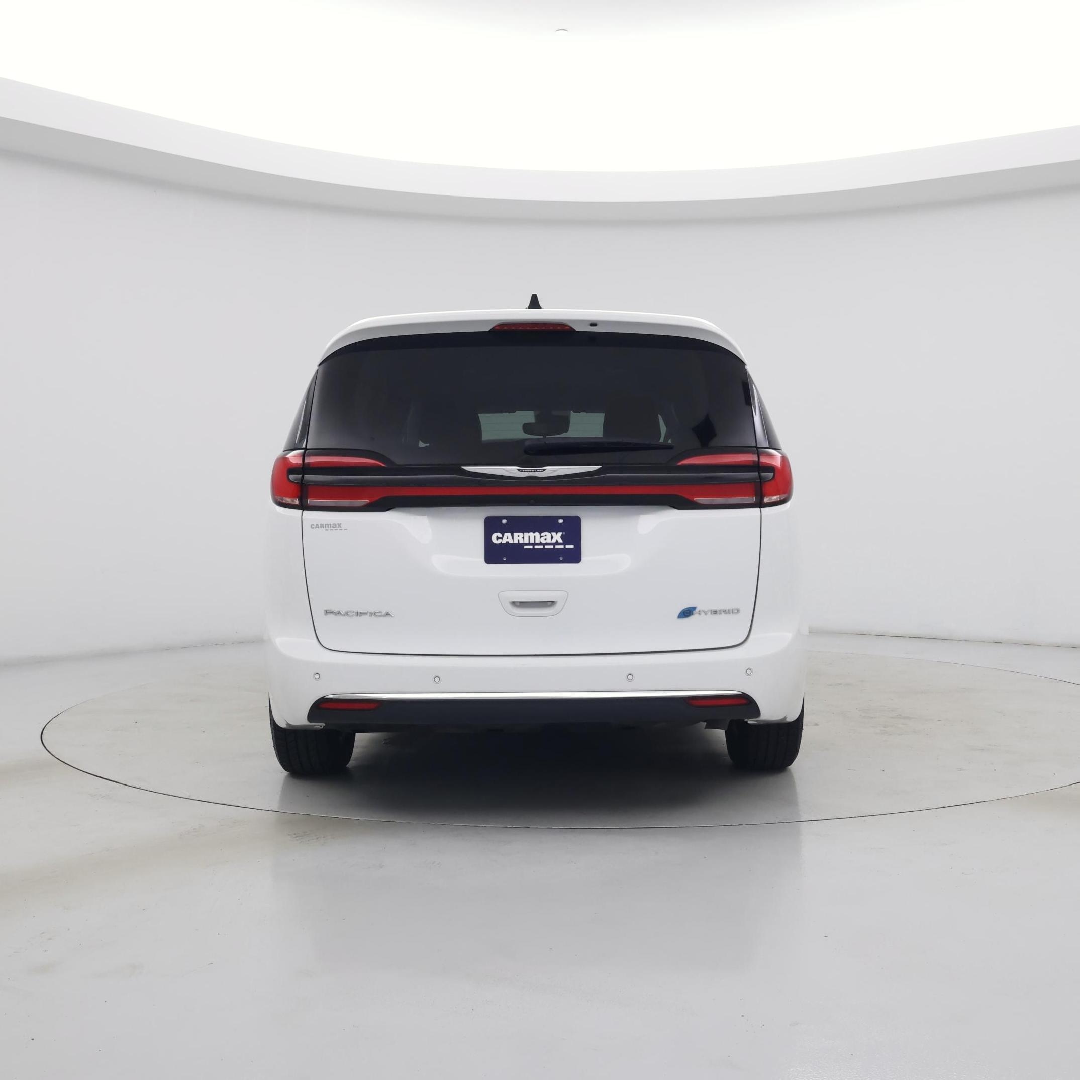 Thumbnail: 2024 Chrysler Pacifica - 6