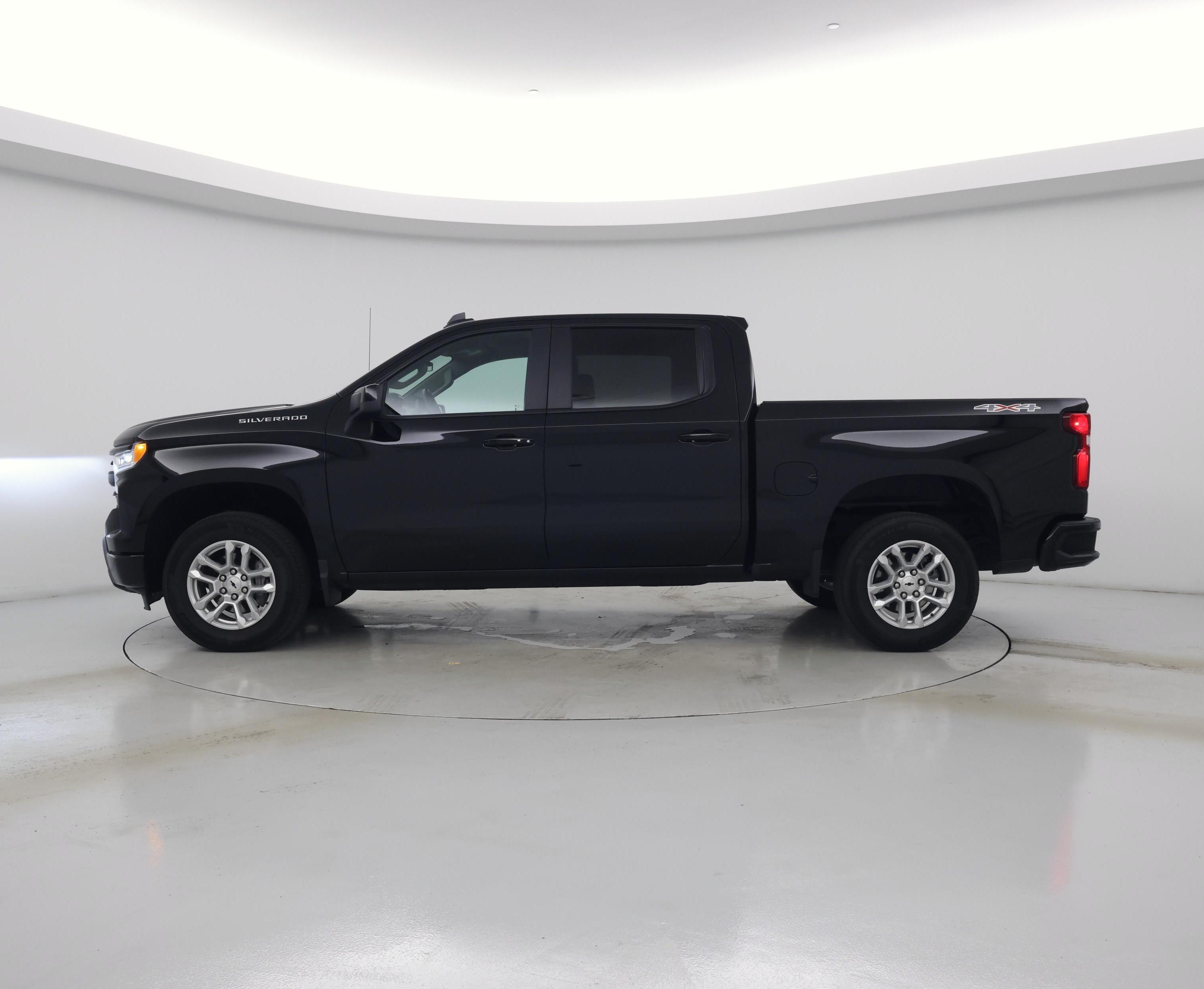Thumbnail: 2026 Chevrolet Silverado 1500 - 3