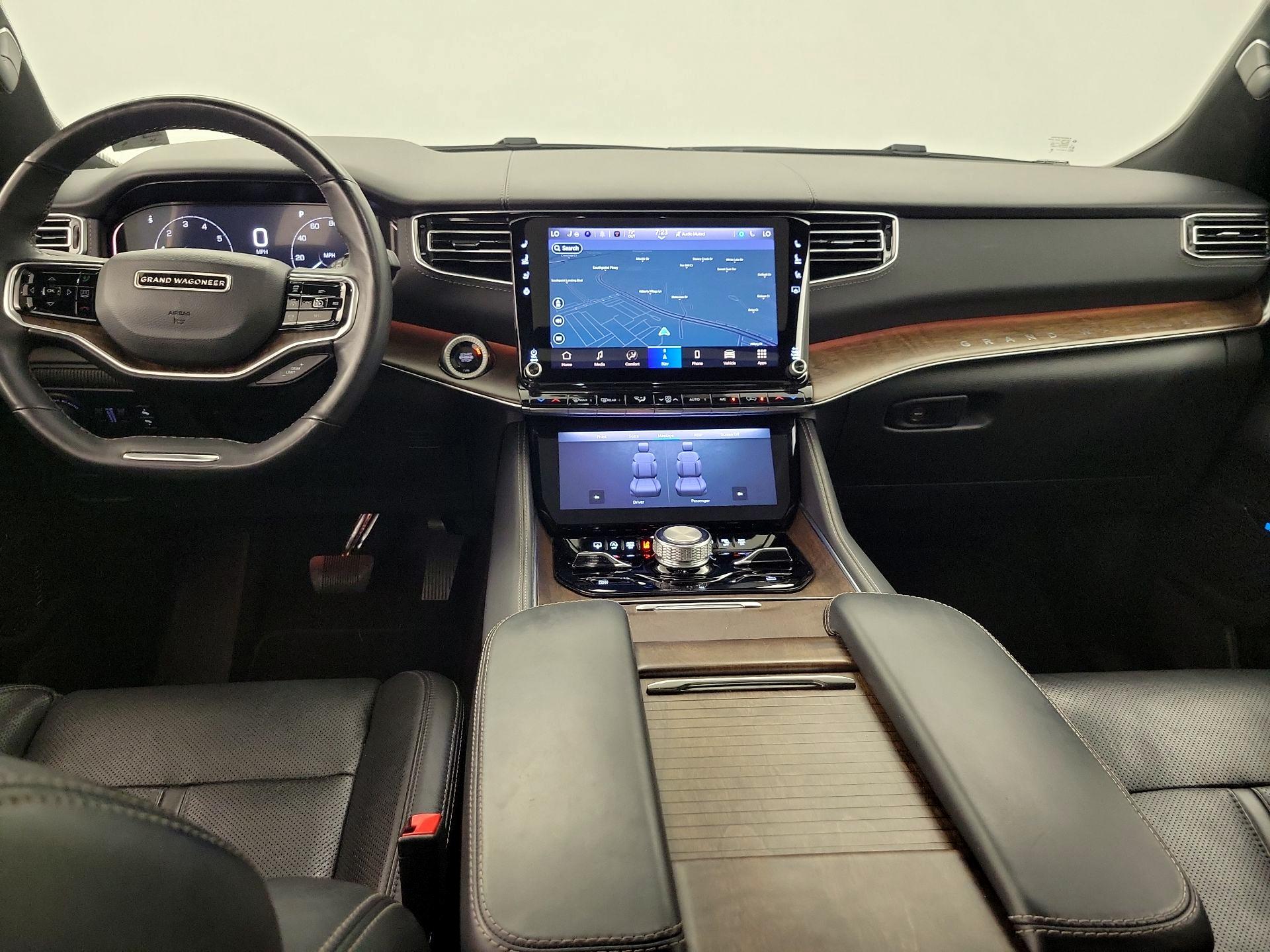 Thumbnail: 2024 Jeep Grand Wagoneer L - 9