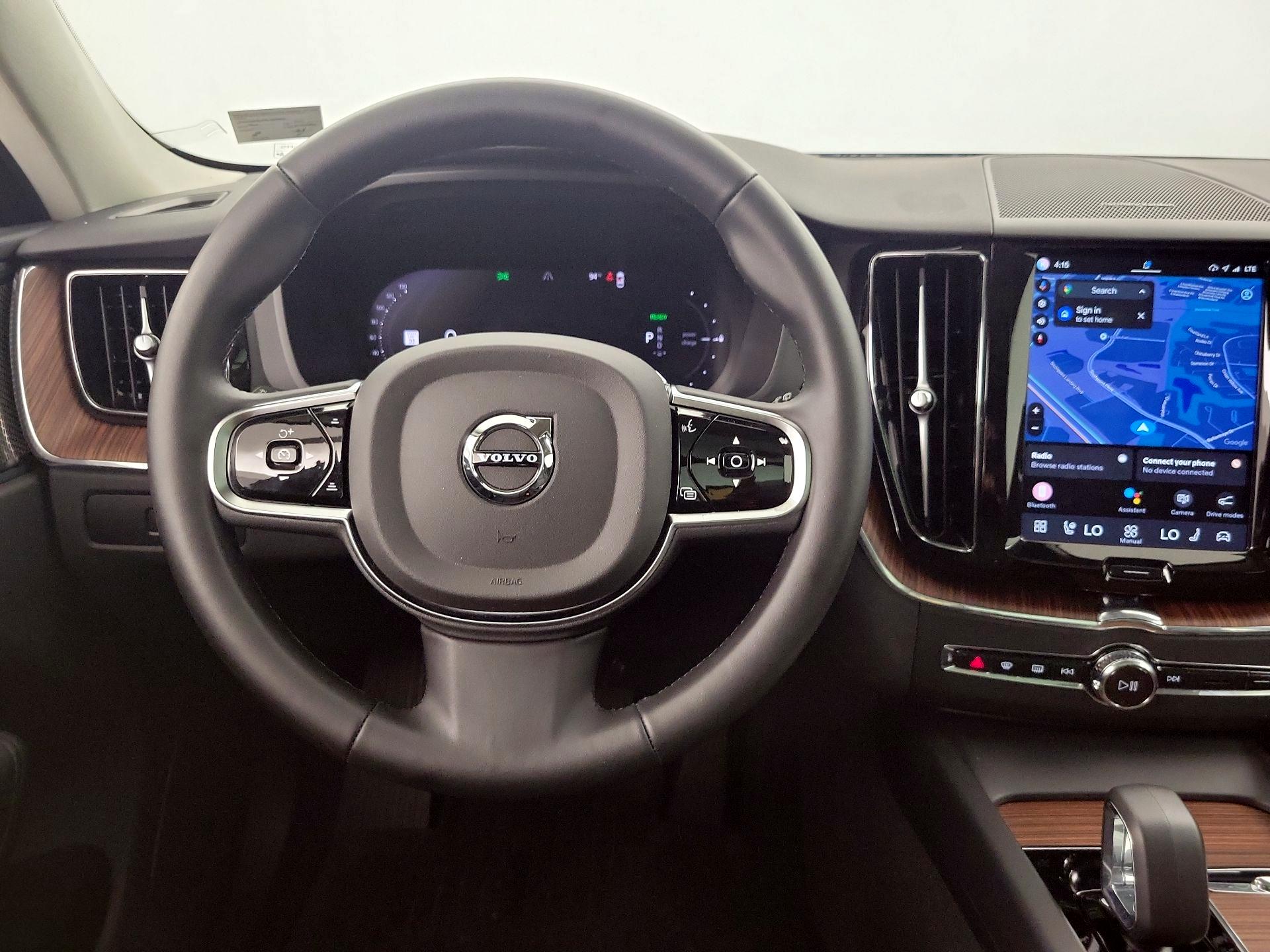 Thumbnail: 2024 Volvo XC60 - 10