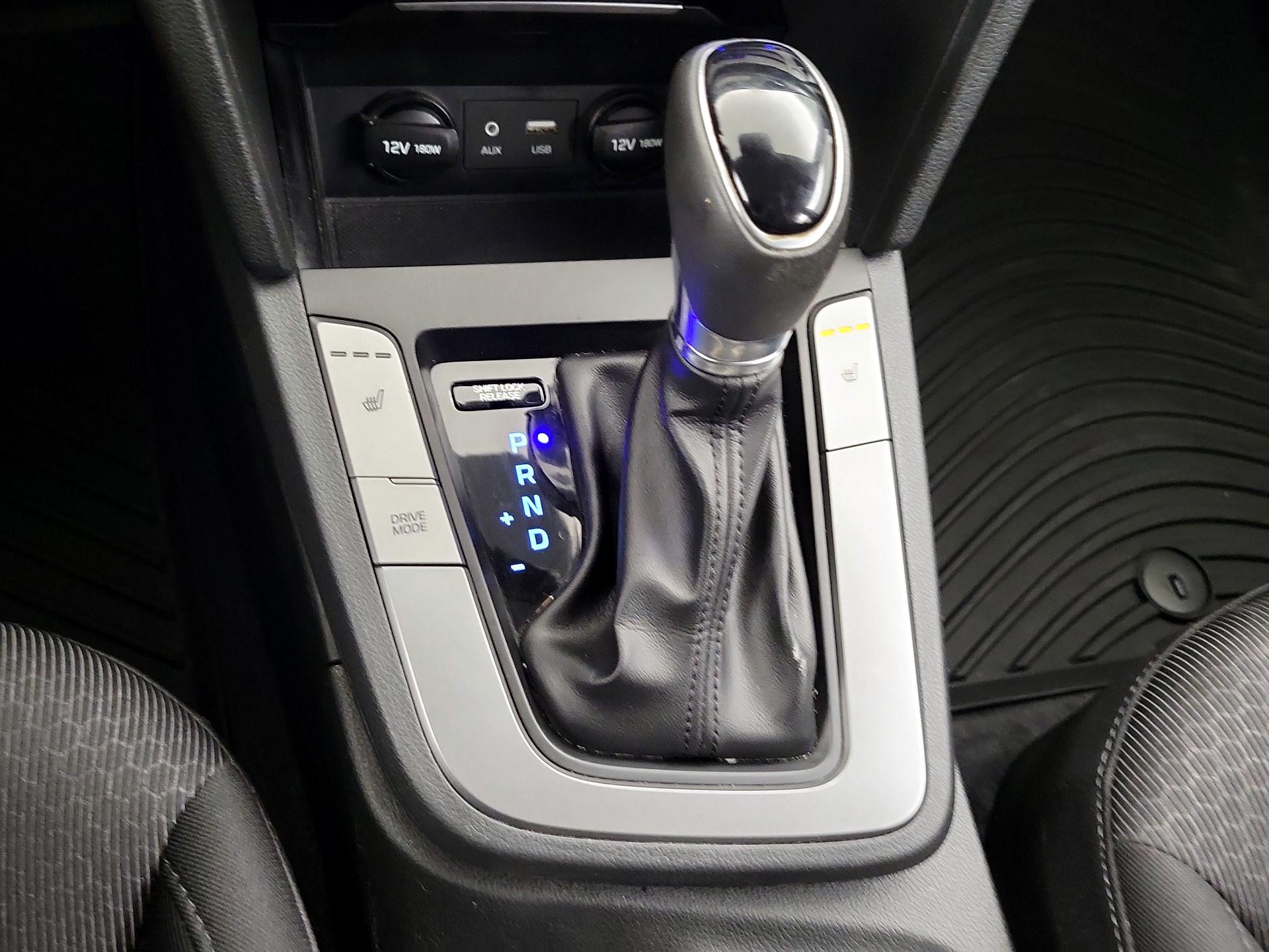 Thumbnail: 2018 Hyundai Elantra - 15