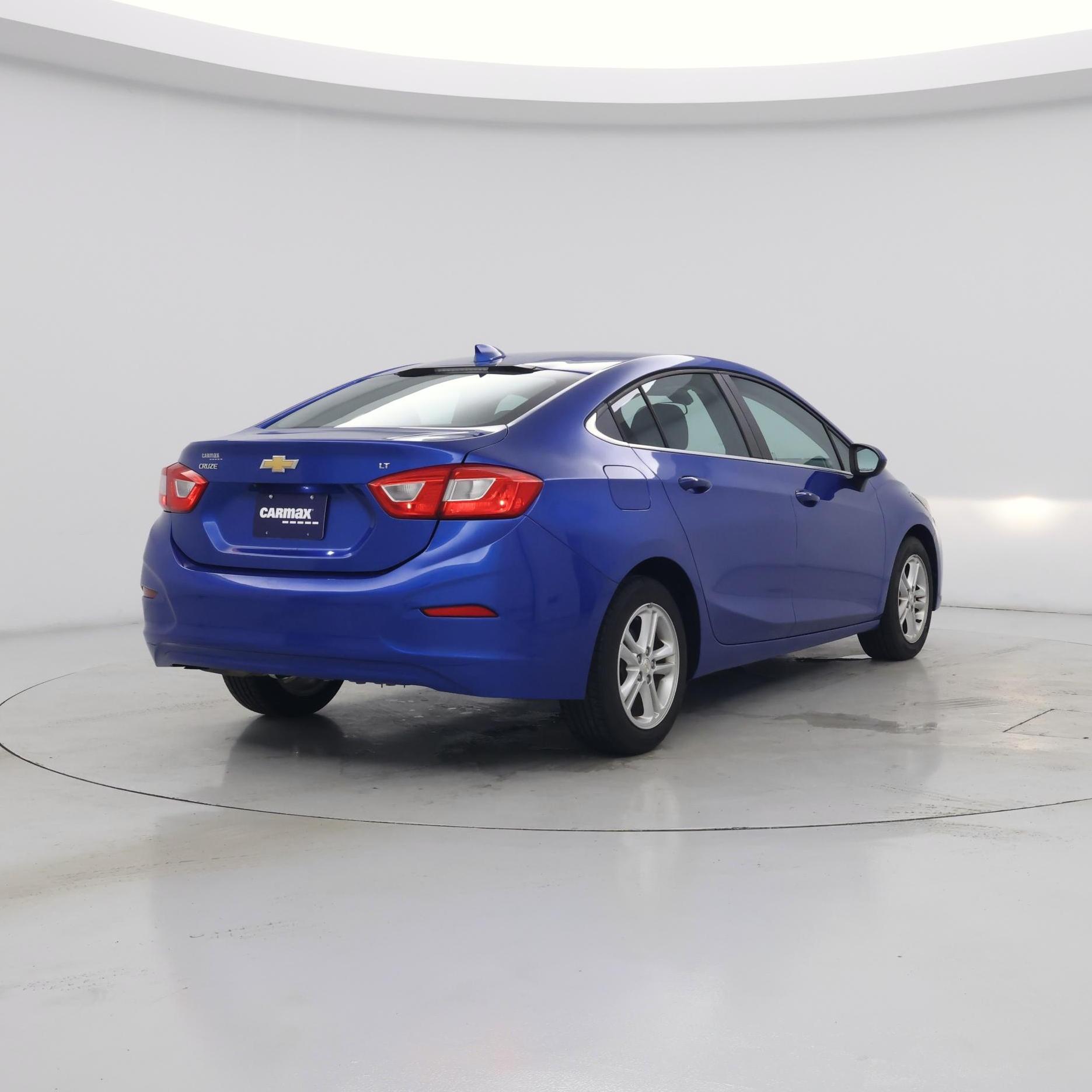 Thumbnail: 2016 Chevrolet Cruze - 8