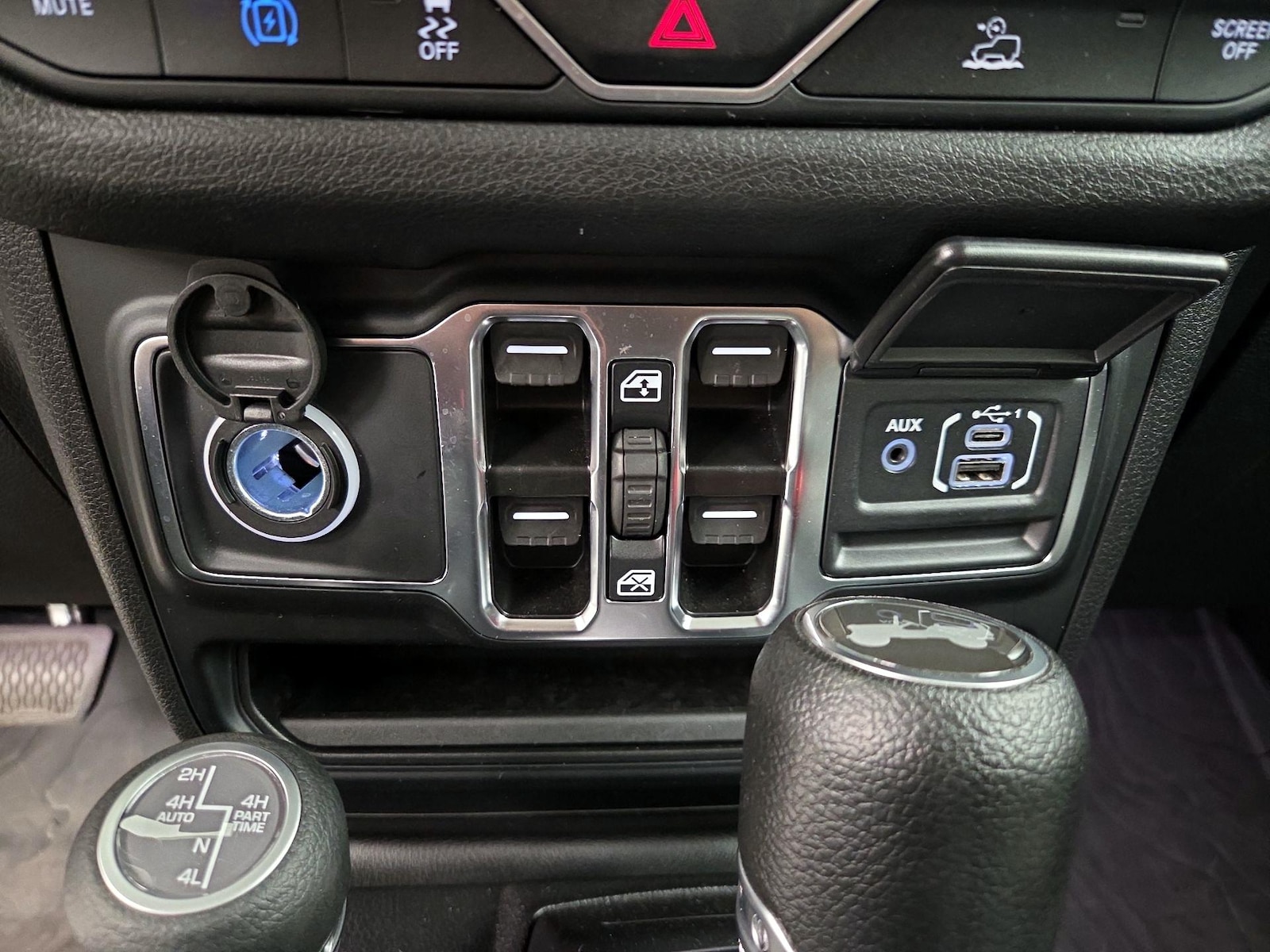 2024 Jeep Wrangler 4xe Sports S 4XE - Photo 19