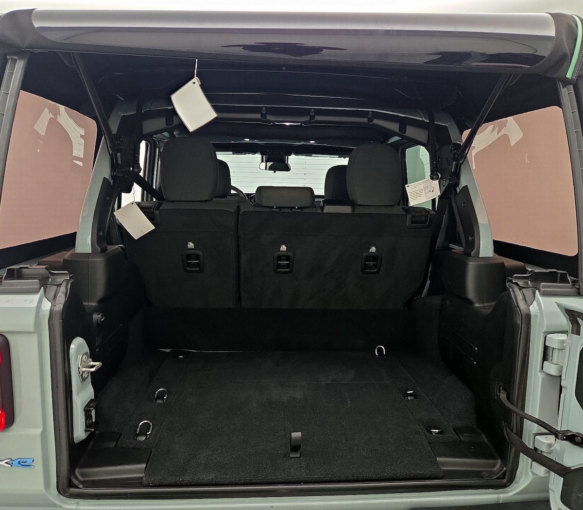 Trunk/Cargo (Seats Up)