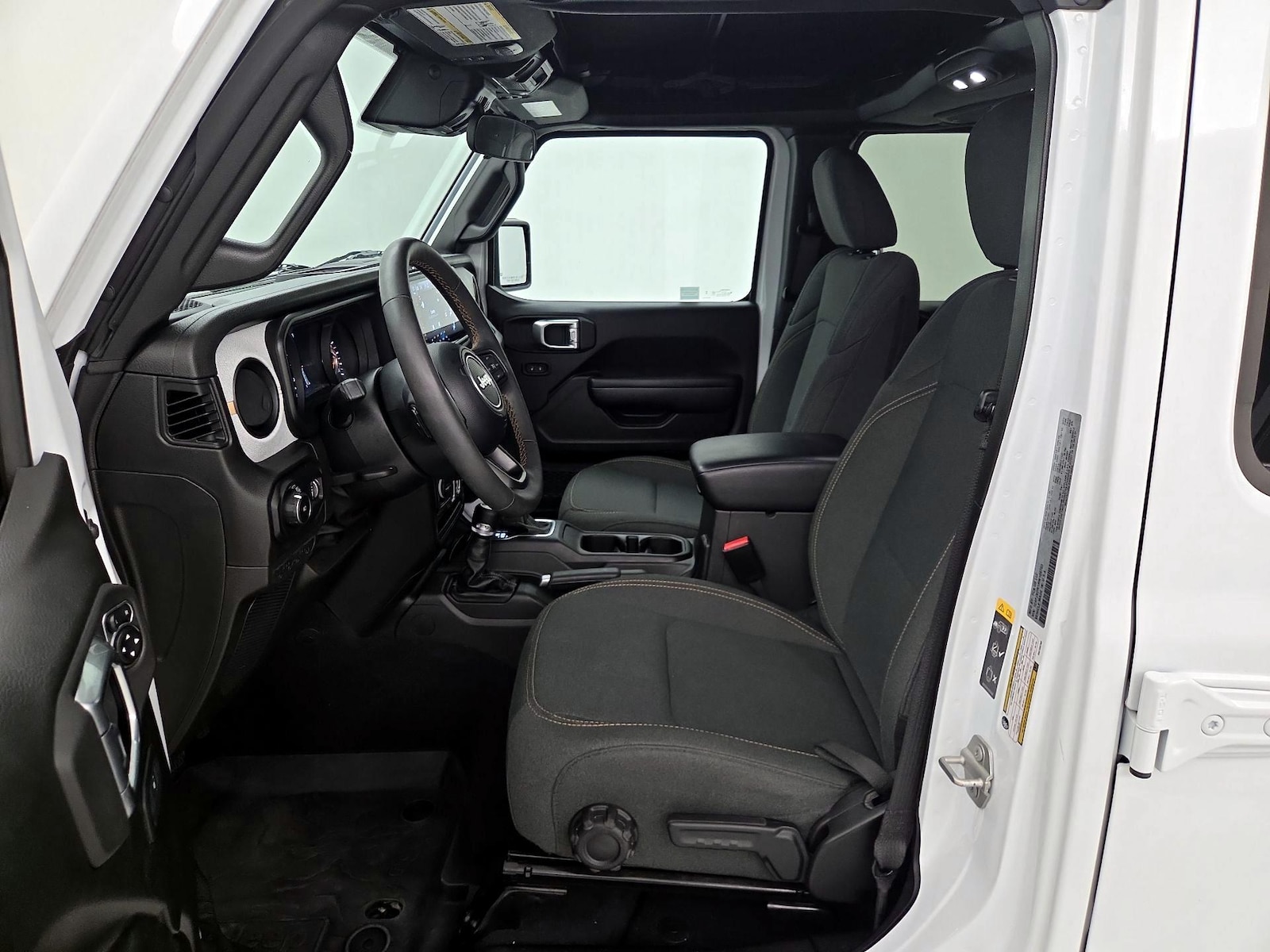 2024 Jeep Wrangler 4-Door Sport S - Photo 12
