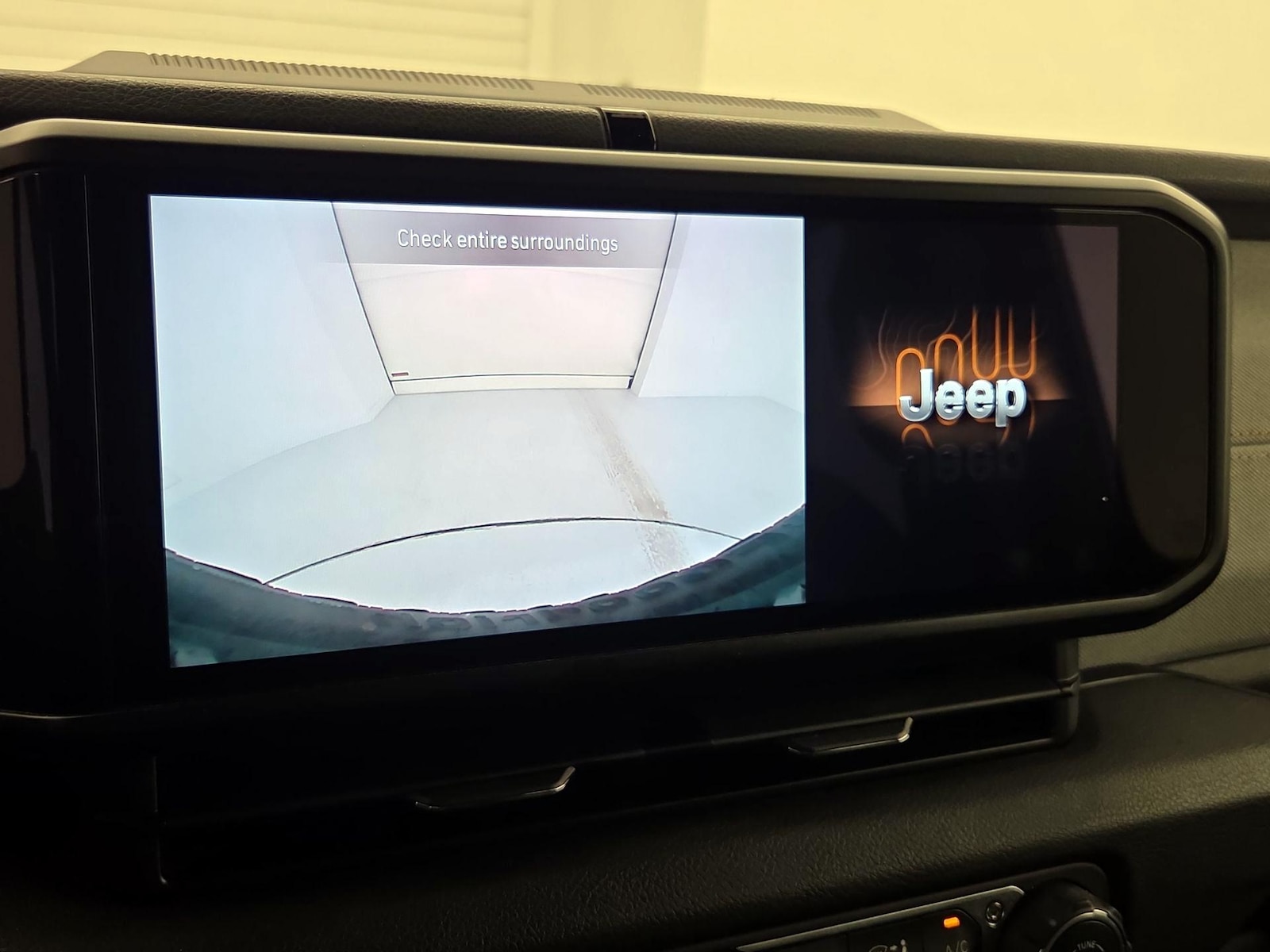 2024 Jeep Wrangler 4xe Willys 4XE - Photo 15