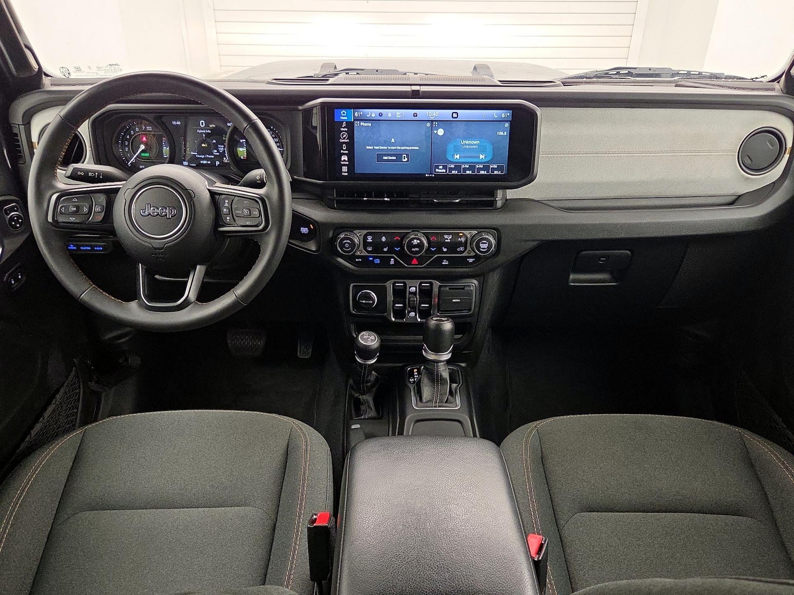 Apple CarPlay® & Android Auto™