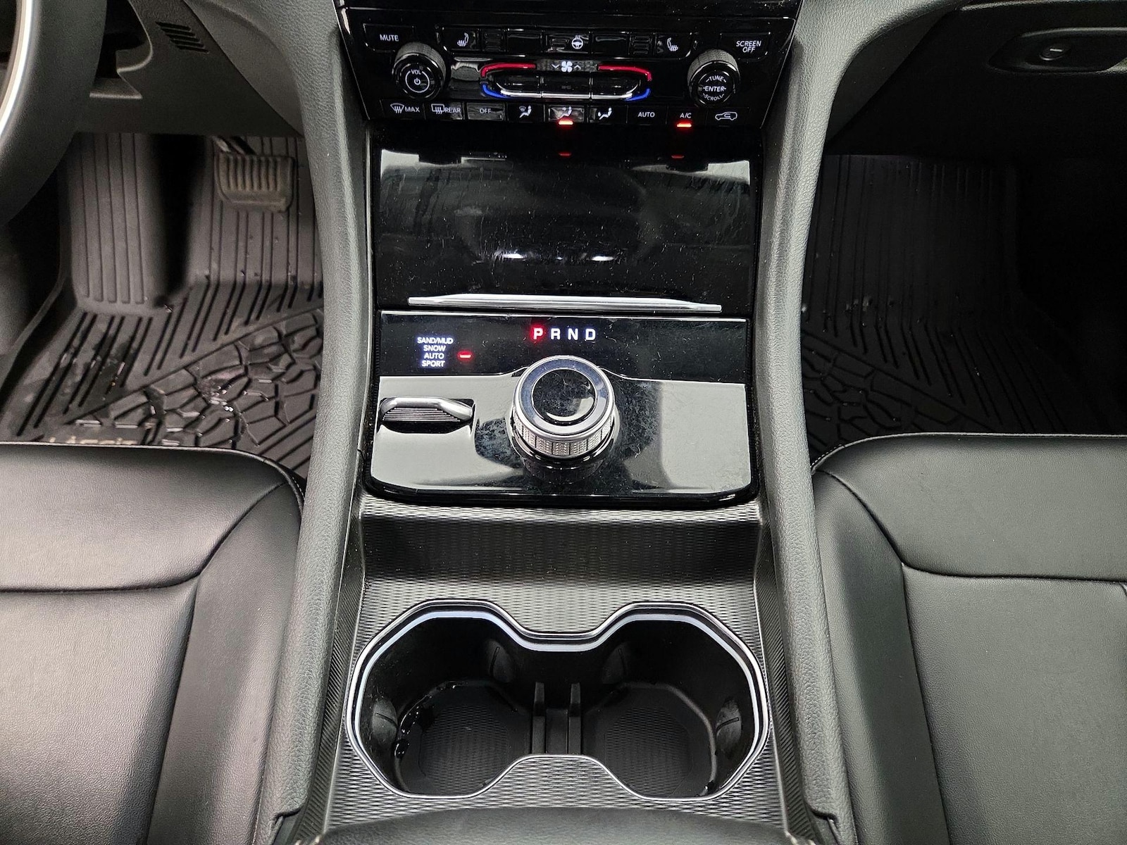 2024 Jeep Grand Cherokee Limited - Photo 19