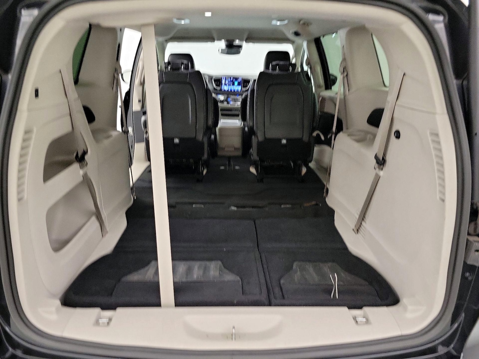 2024 Chrysler Pacifica Touring L - Photo 23
