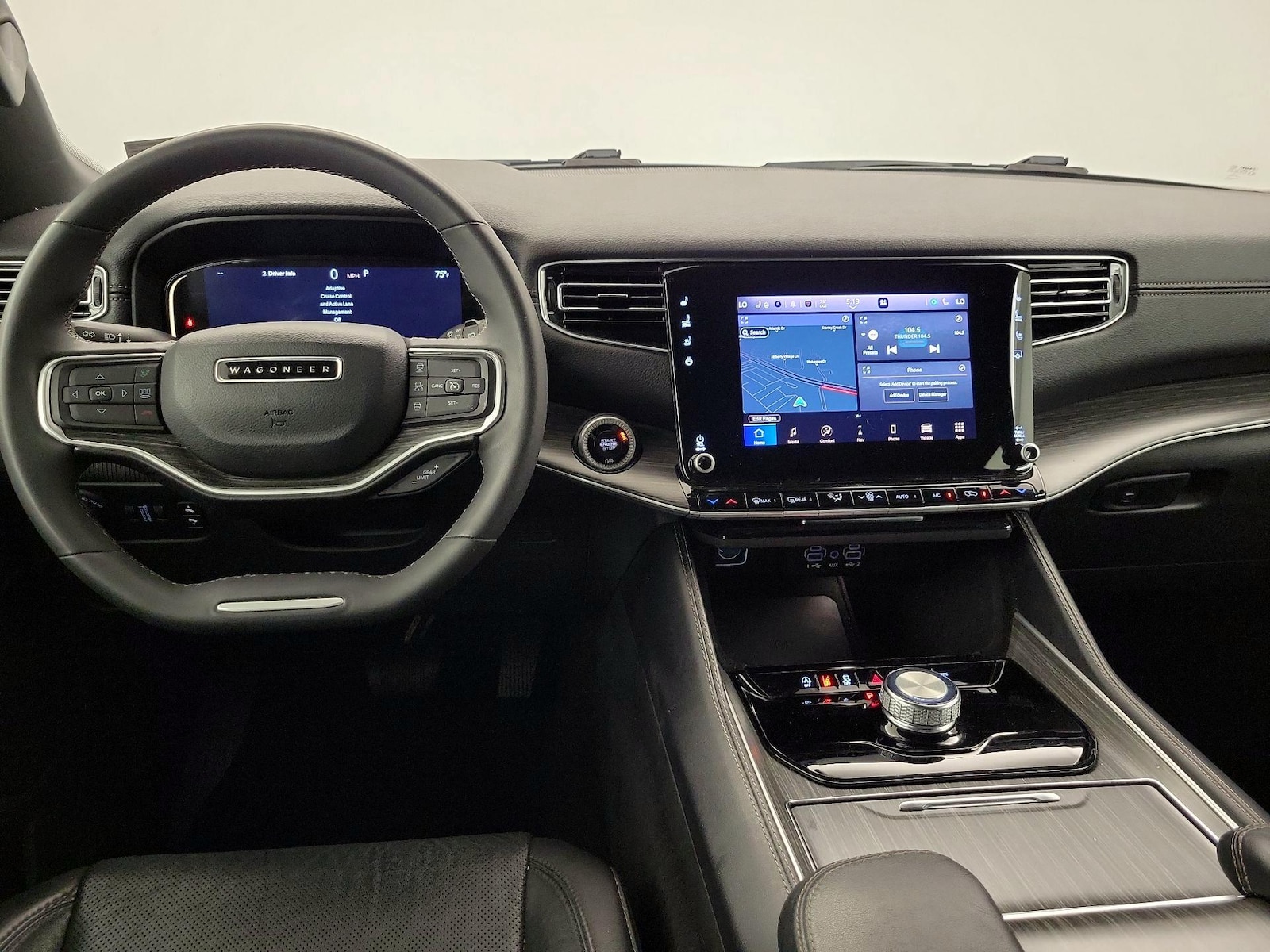 Apple CarPlay® & Android Auto™