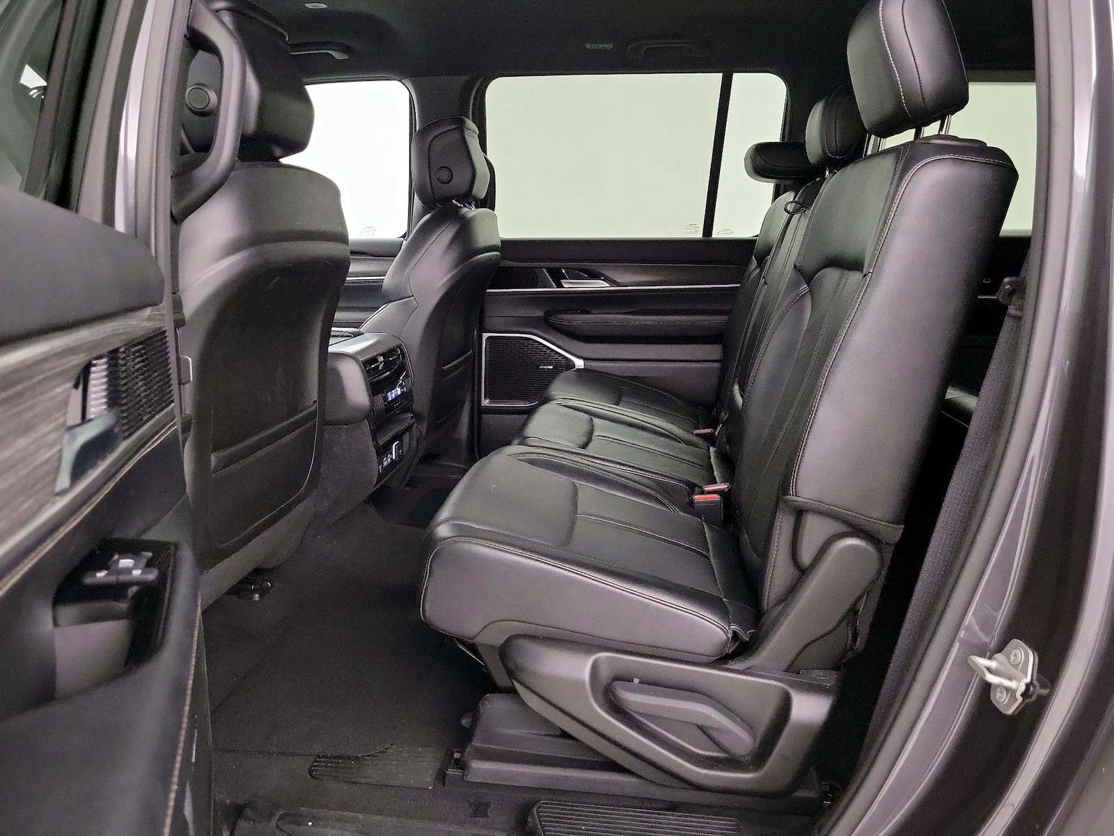 Rear Air Conditioning
