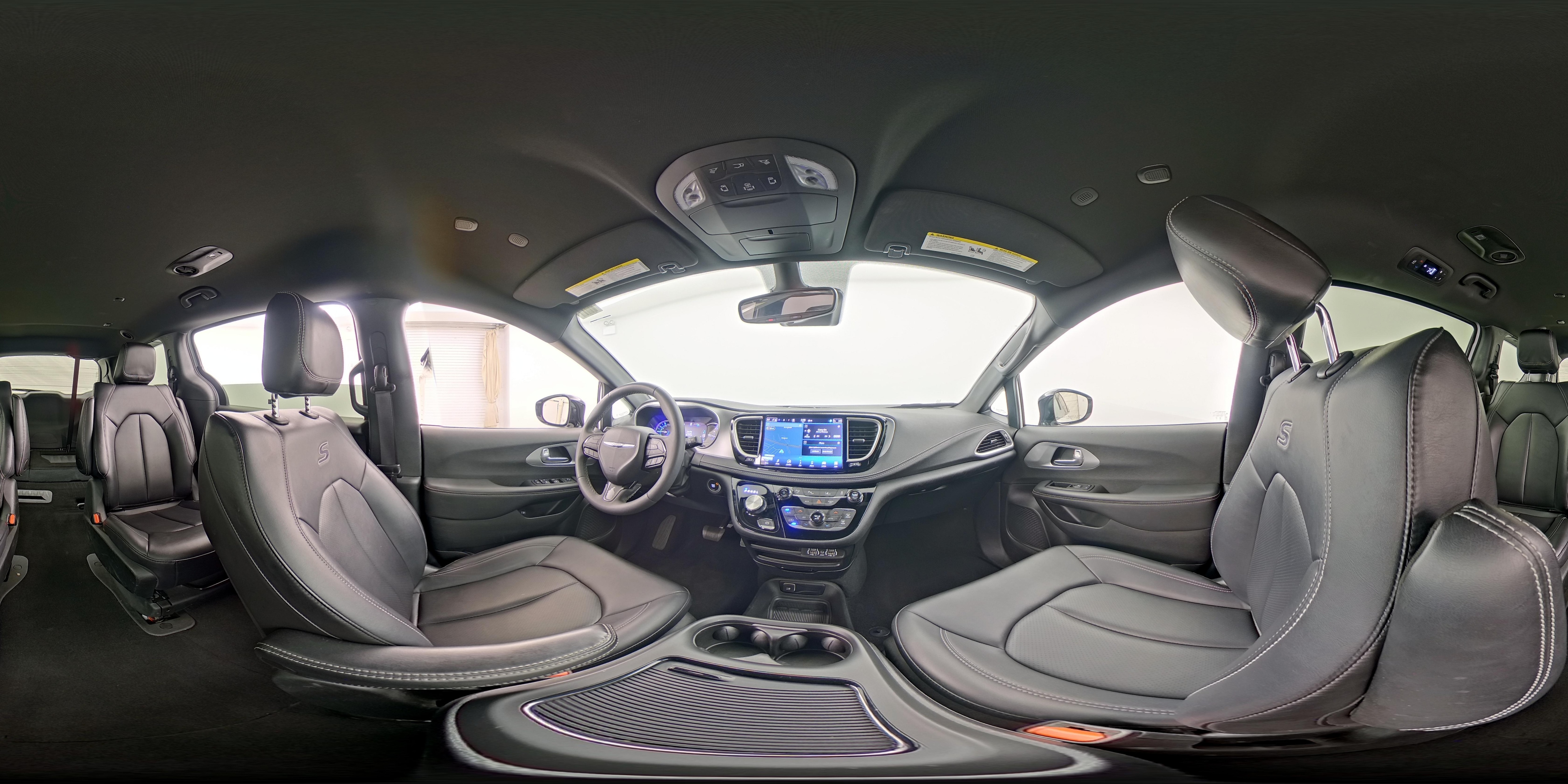 2024 Chrysler Pacifica PHEV Select - Photo 27