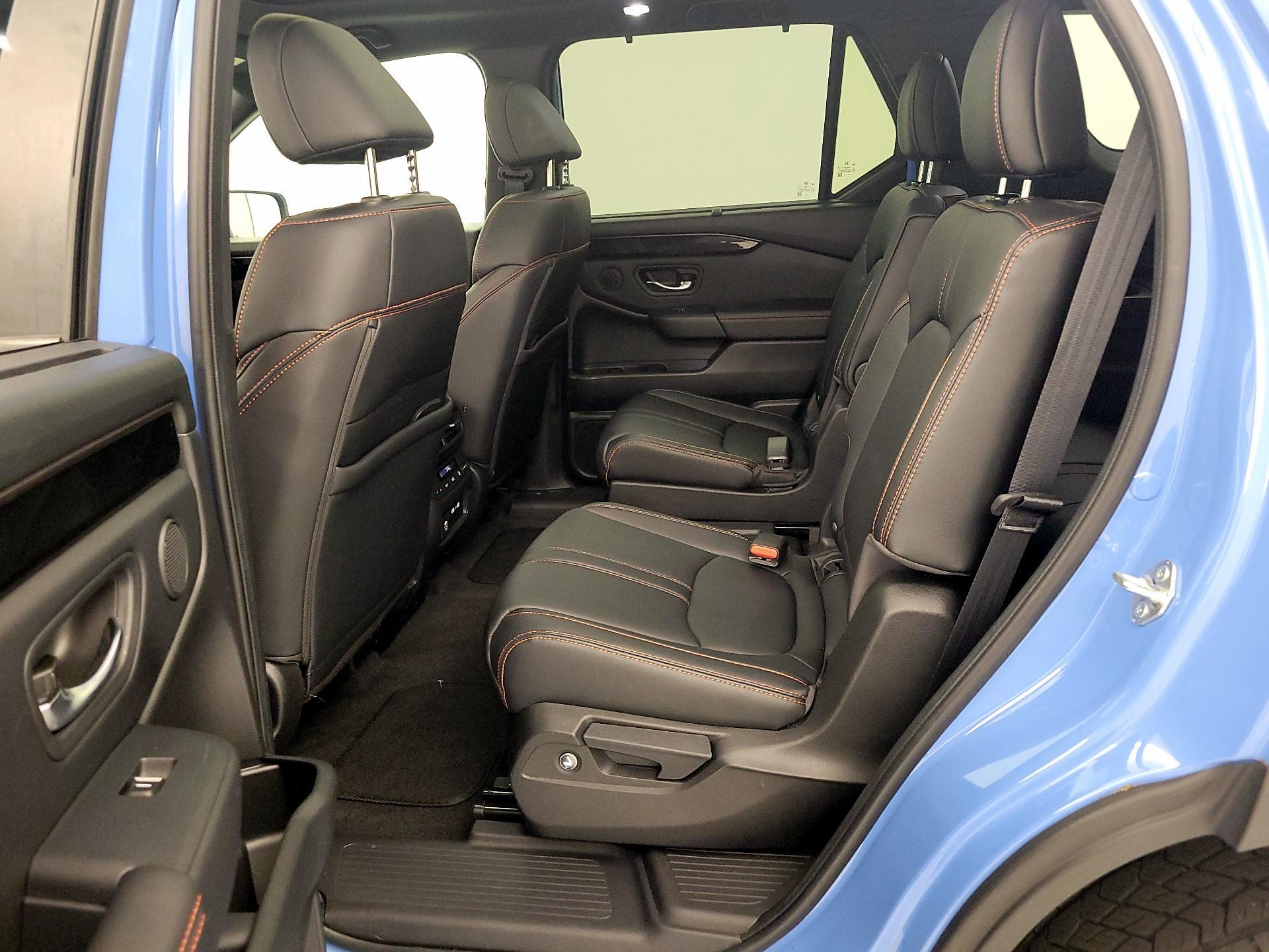 Thumbnail: 2023 Honda Pilot - 20