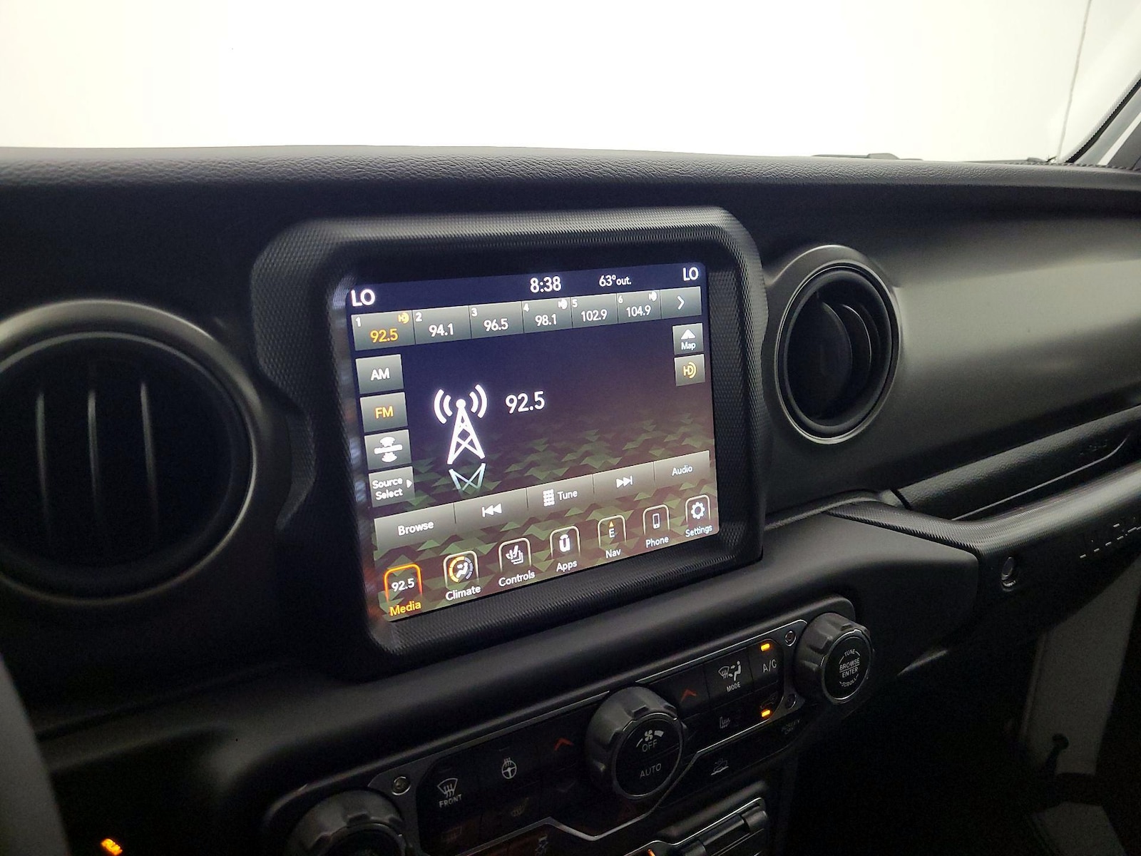 2023 Jeep Wrangler 4-Door Sport S - Photo 17
