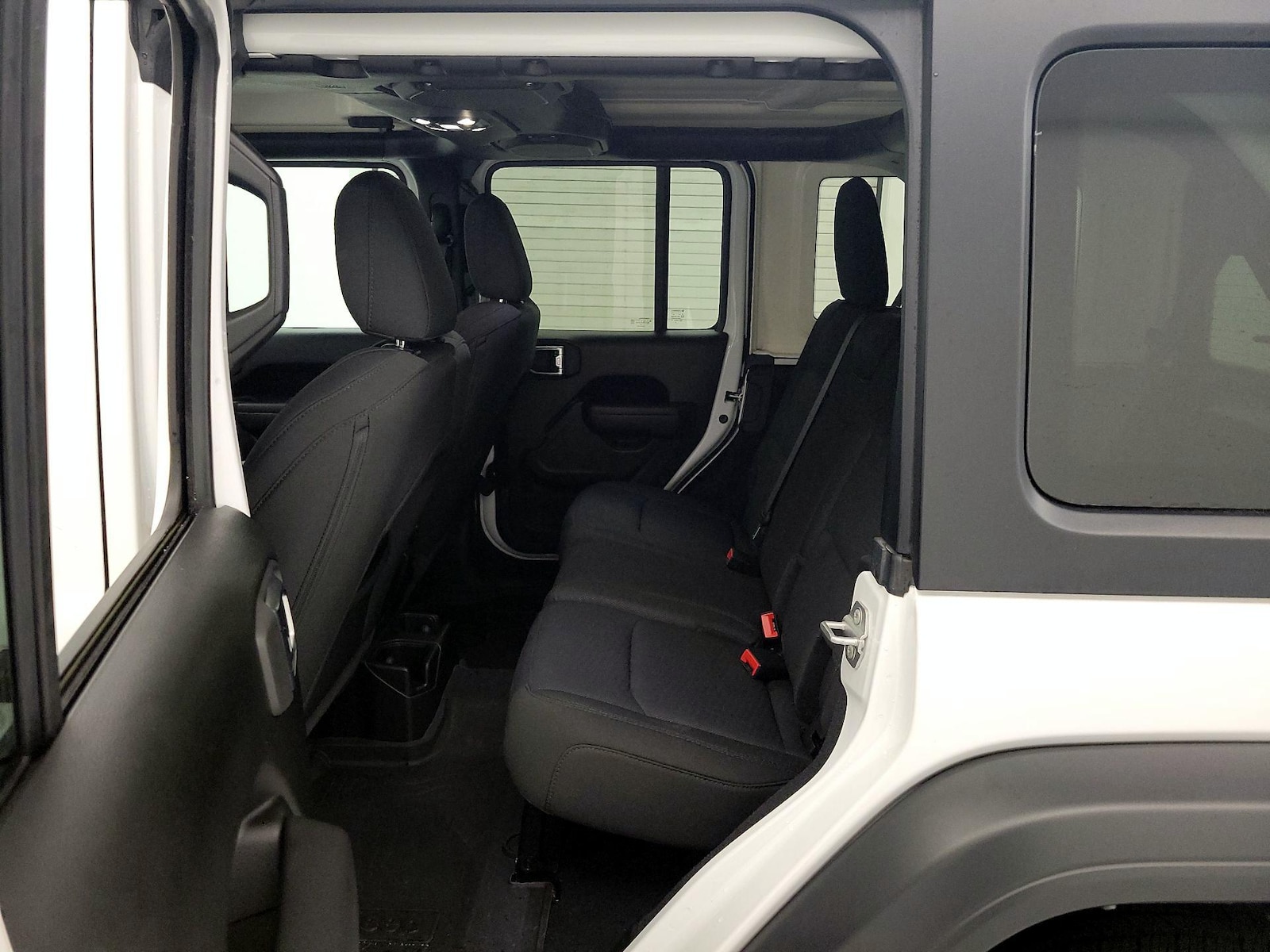 2023 Jeep Wrangler 4-Door Sport S - Photo 21