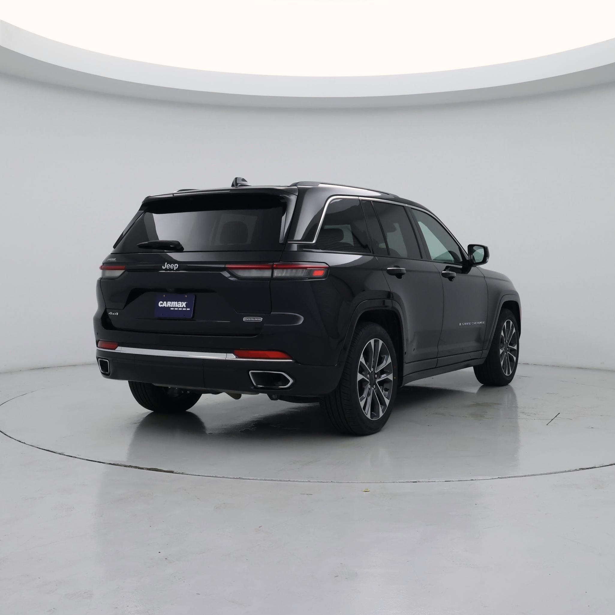 Thumbnail: 2023 Jeep Grand Cherokee - 8