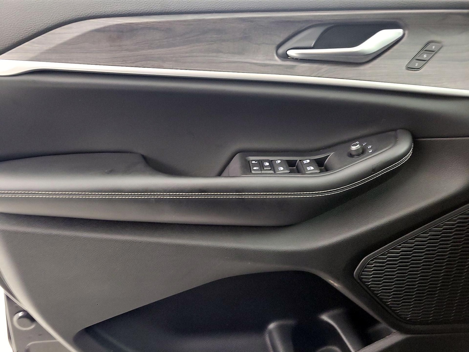 2023 Jeep Grand Cherokee L Limited - Photo 13