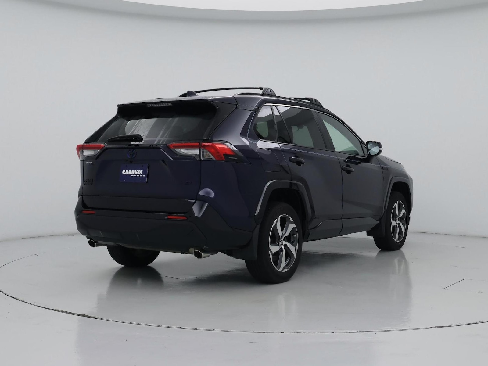 2023 Toyota RAV4 SE - Photo 9