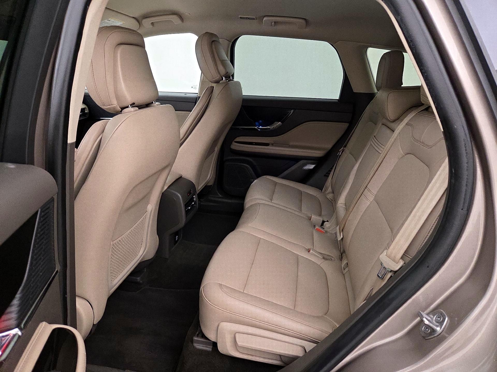Thumbnail: 2020 Lincoln Corsair - 18