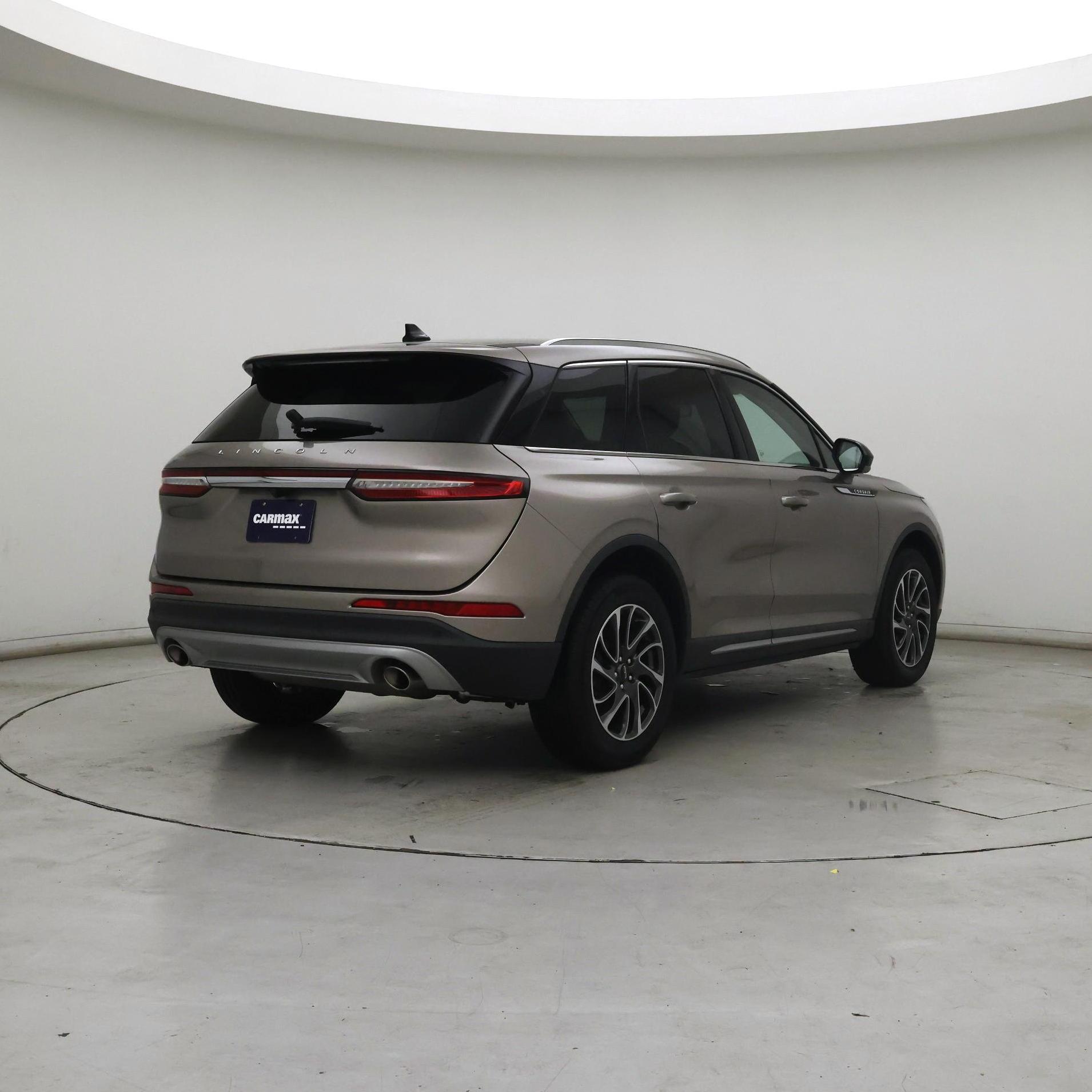 Thumbnail: 2020 Lincoln Corsair - 8