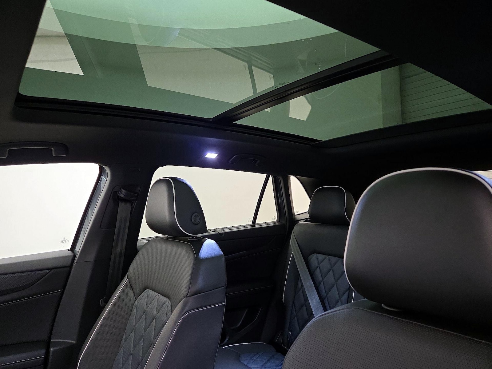 Panoramic Sunroof