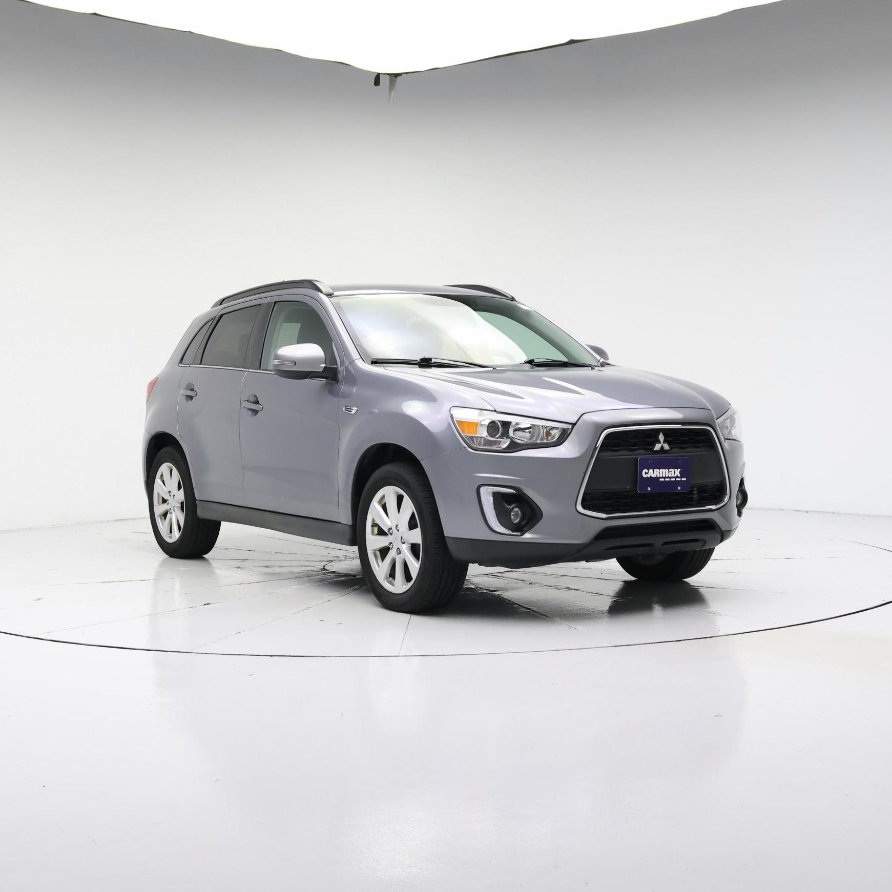 Thumbnail: 2015 Mitsubishi Outlander Sport - 2
