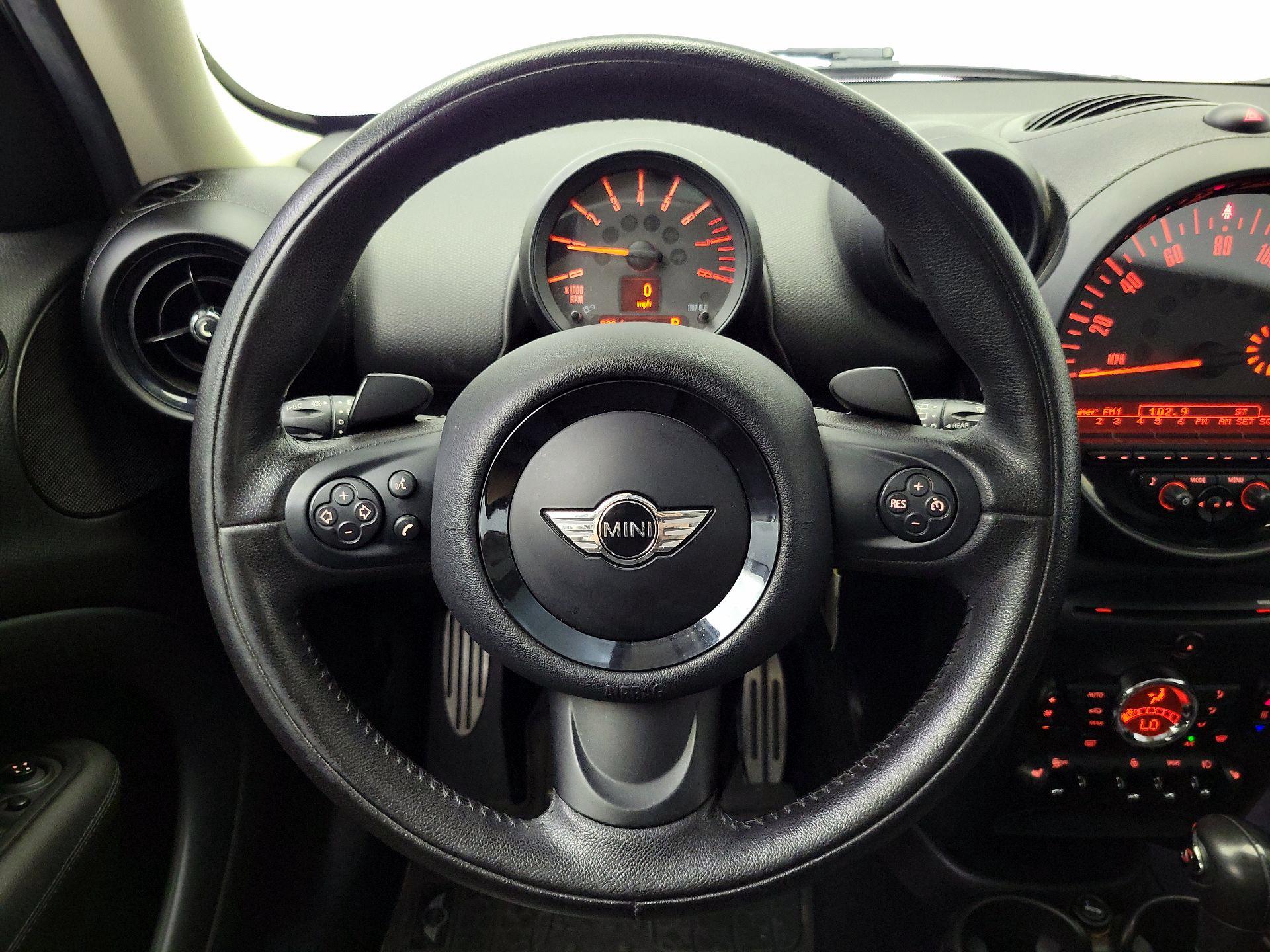 Thumbnail: 2016 MINI Cooper Countryman - 10