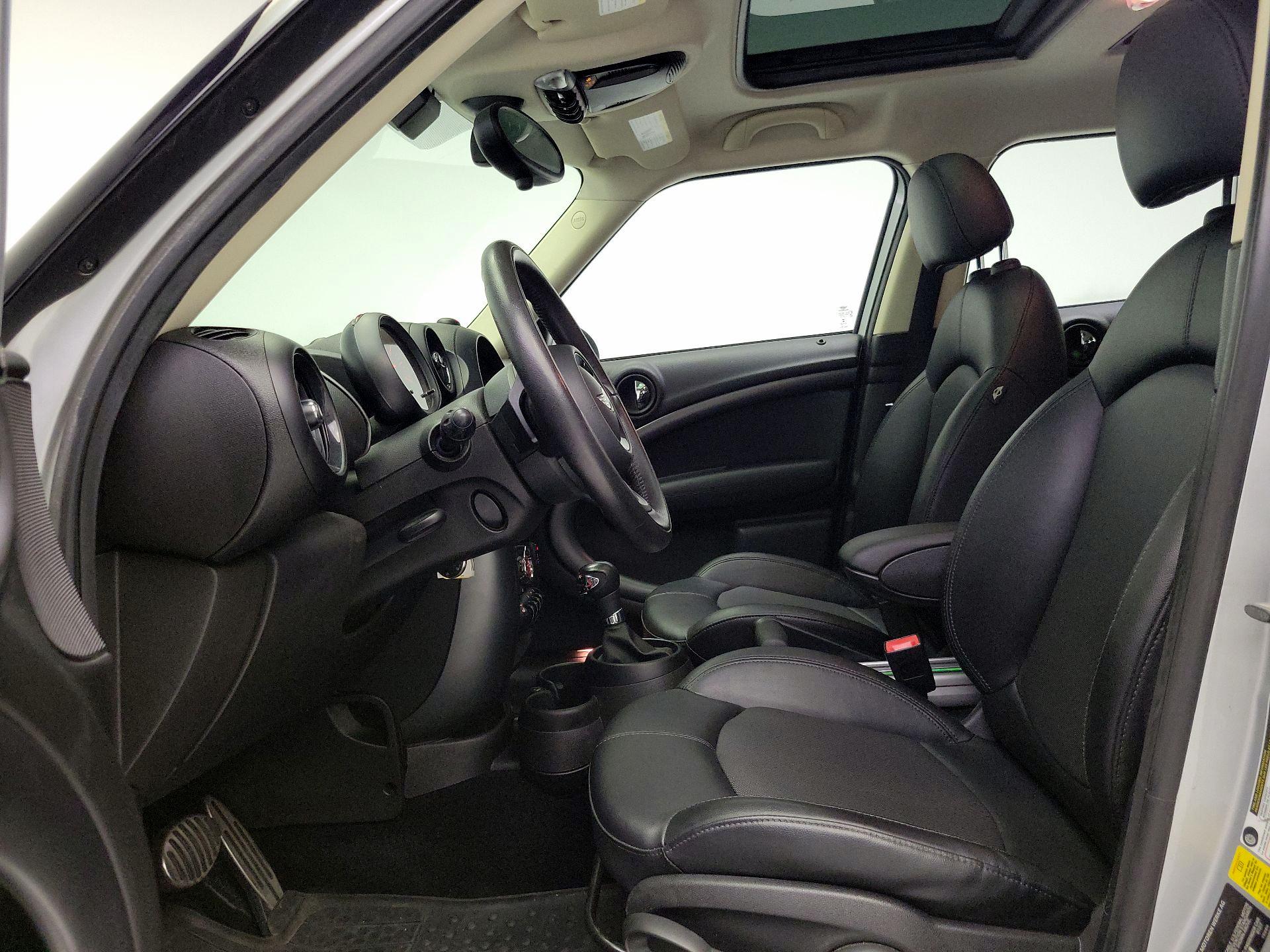 Thumbnail: 2016 MINI Cooper Countryman - 11