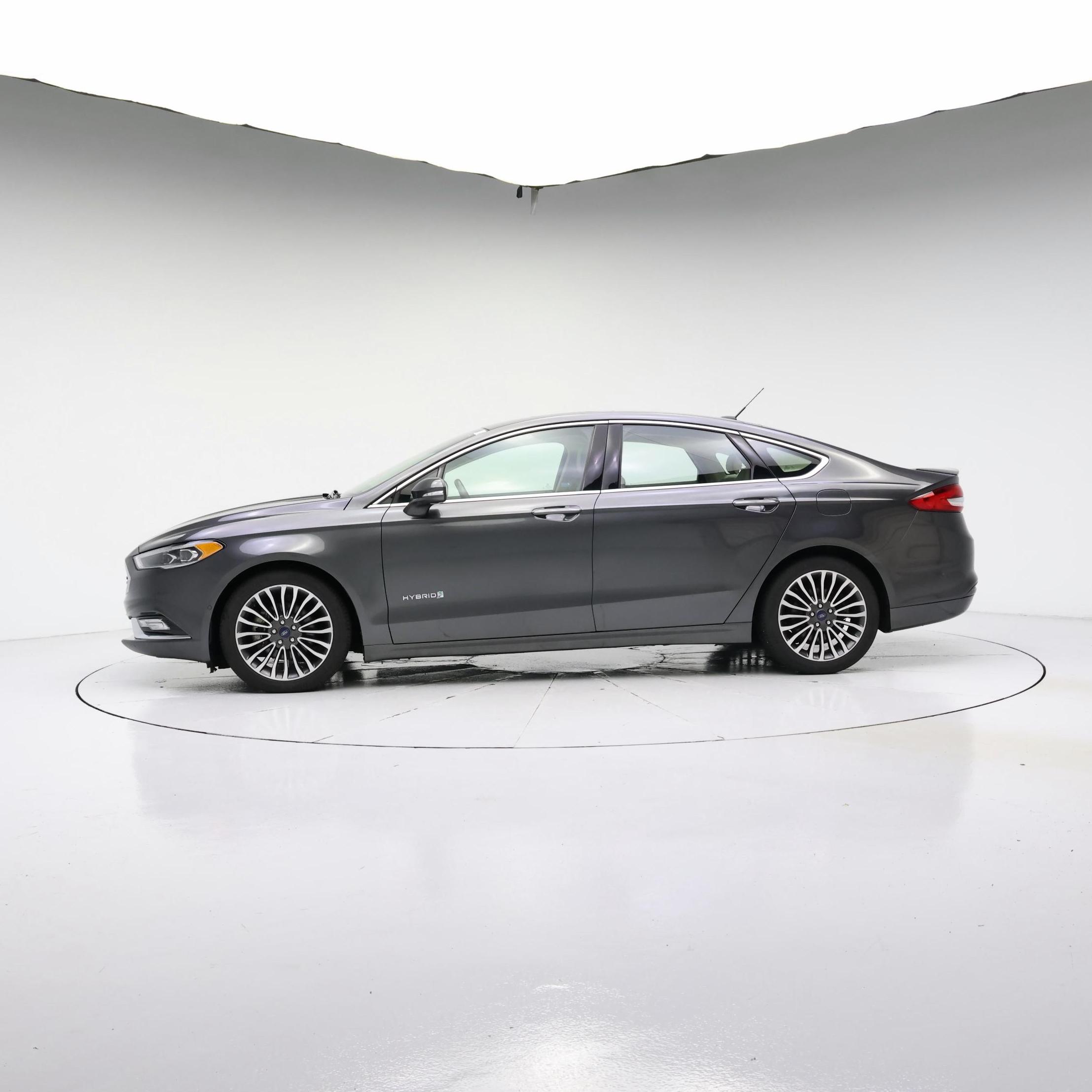 Thumbnail: 2018 Ford Fusion - 3