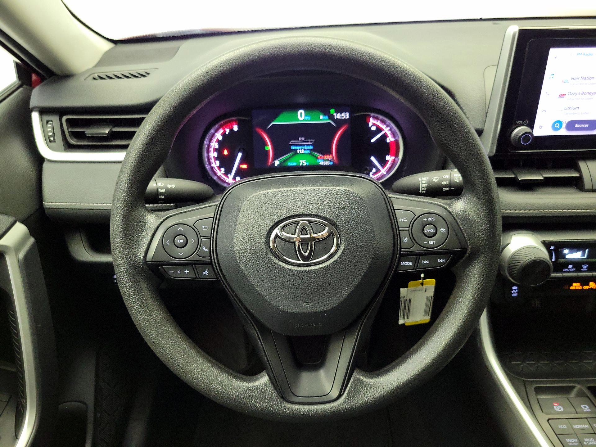 Thumbnail: 2024 Toyota RAV4 - 10