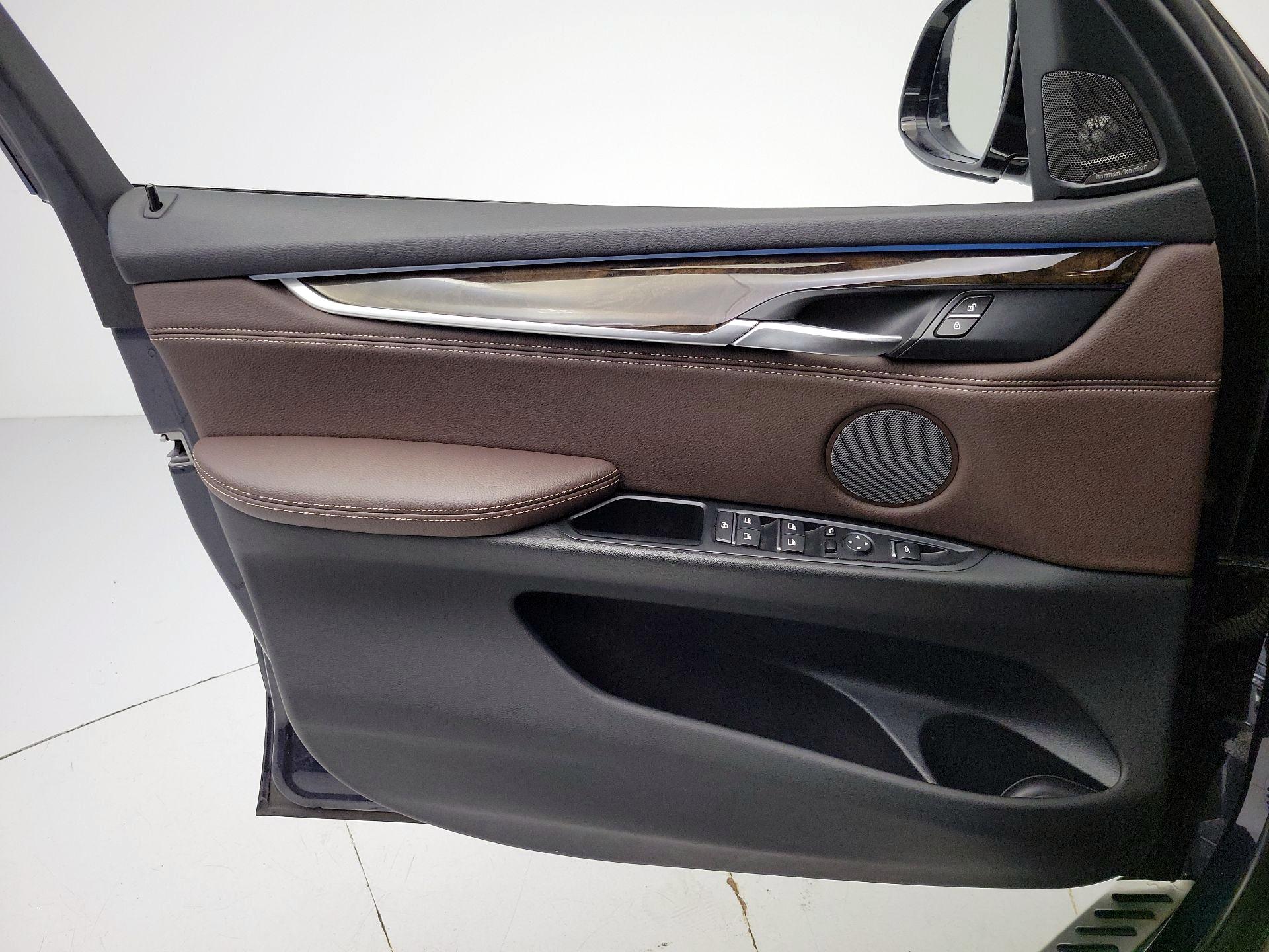 Thumbnail: 2017 BMW X5 - 12