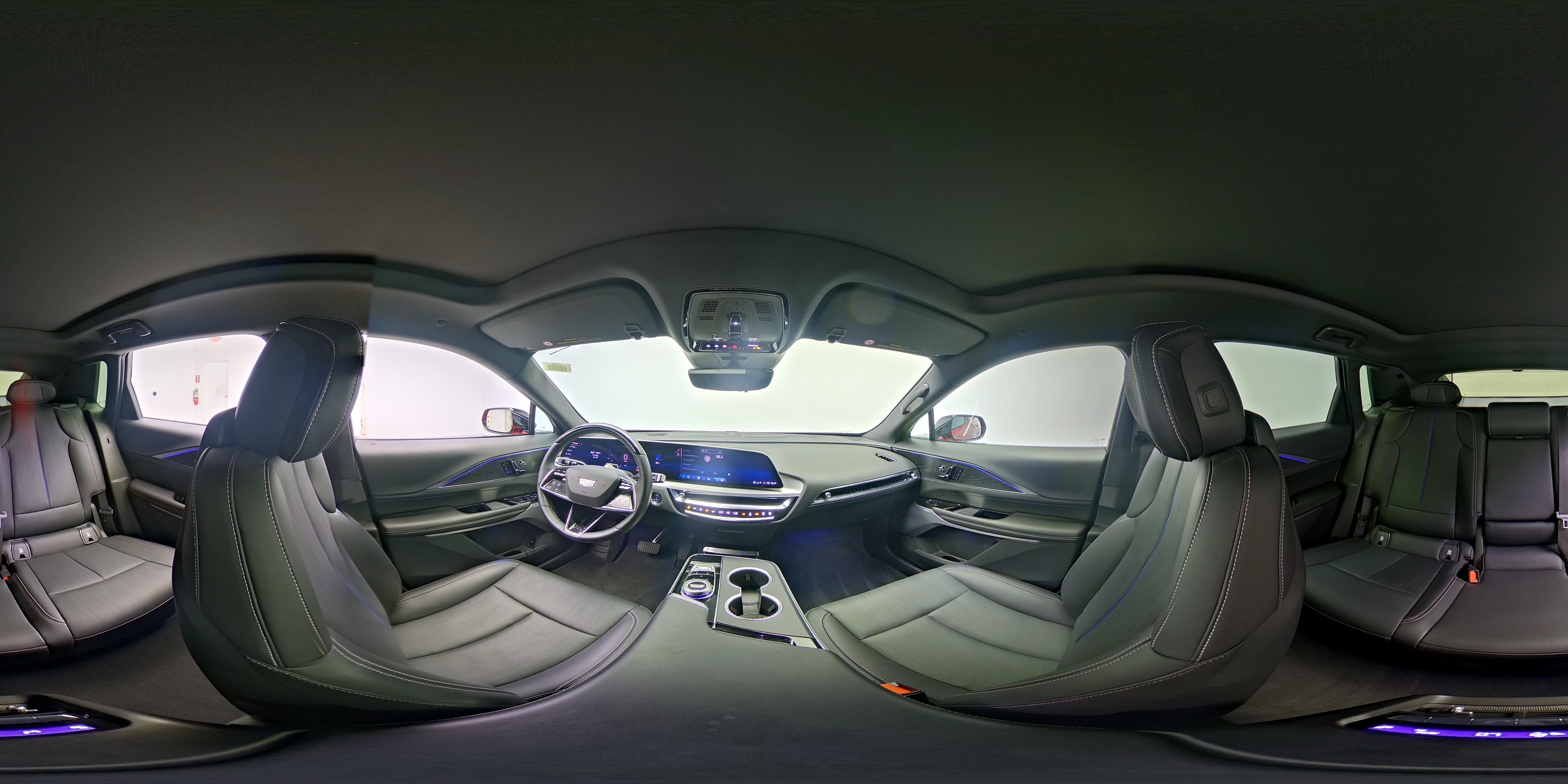 2025 Cadillac LYRIQ Luxury 3 - Photo 24