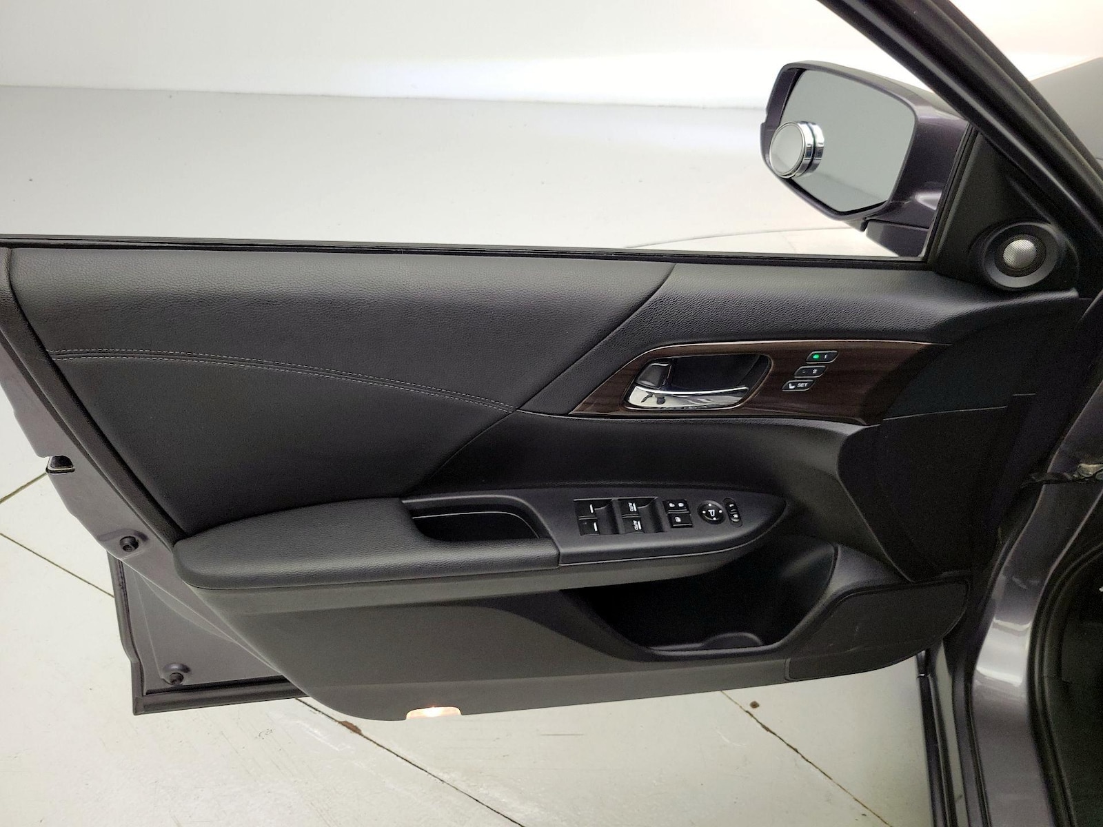 2017 Honda Accord EX-L V-6 - Photo 13