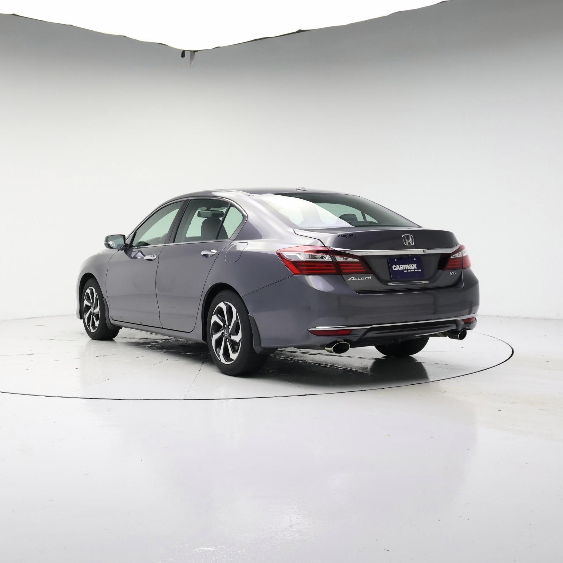 Thumbnail: 2017 Honda Accord - 2