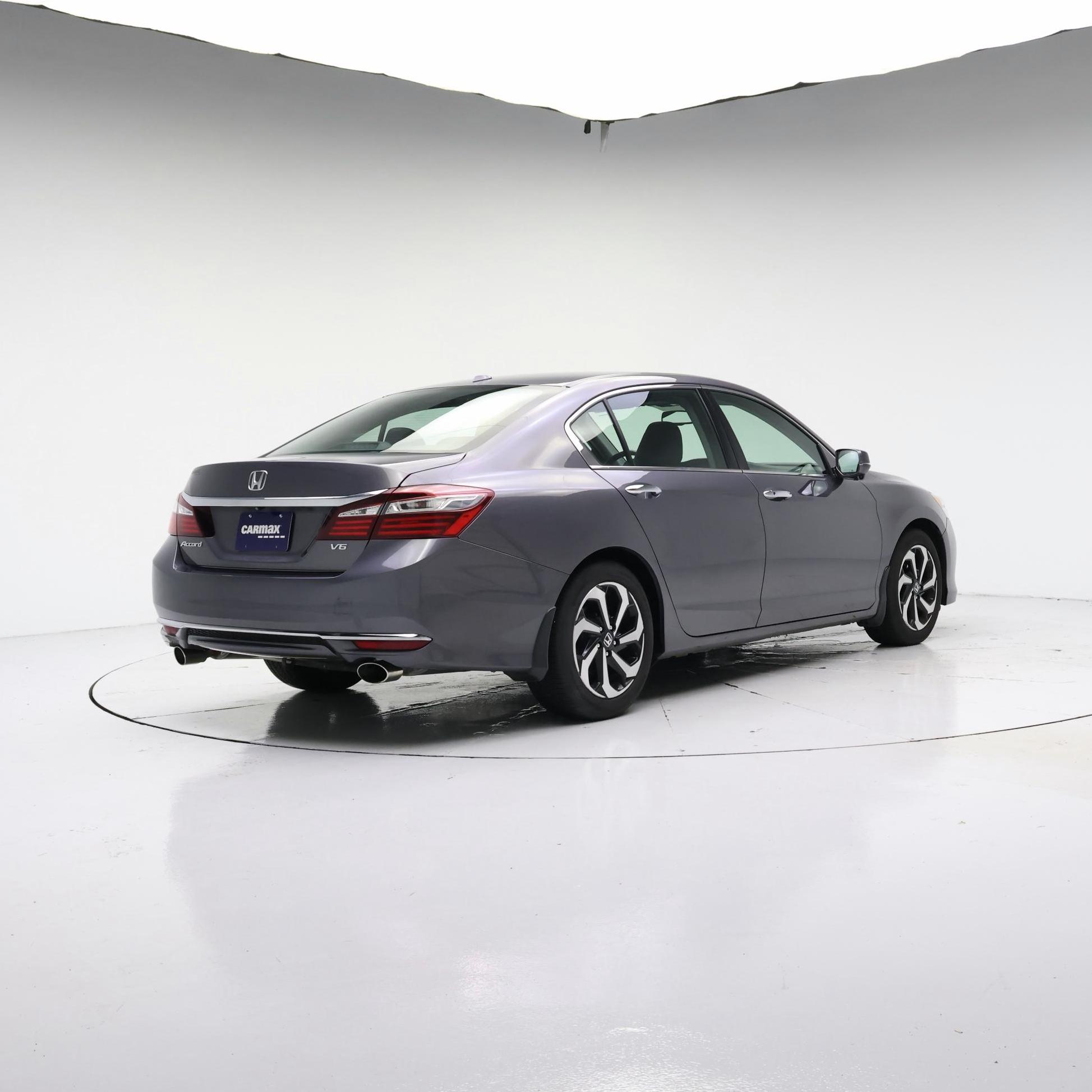 Thumbnail: 2017 Honda Accord - 8
