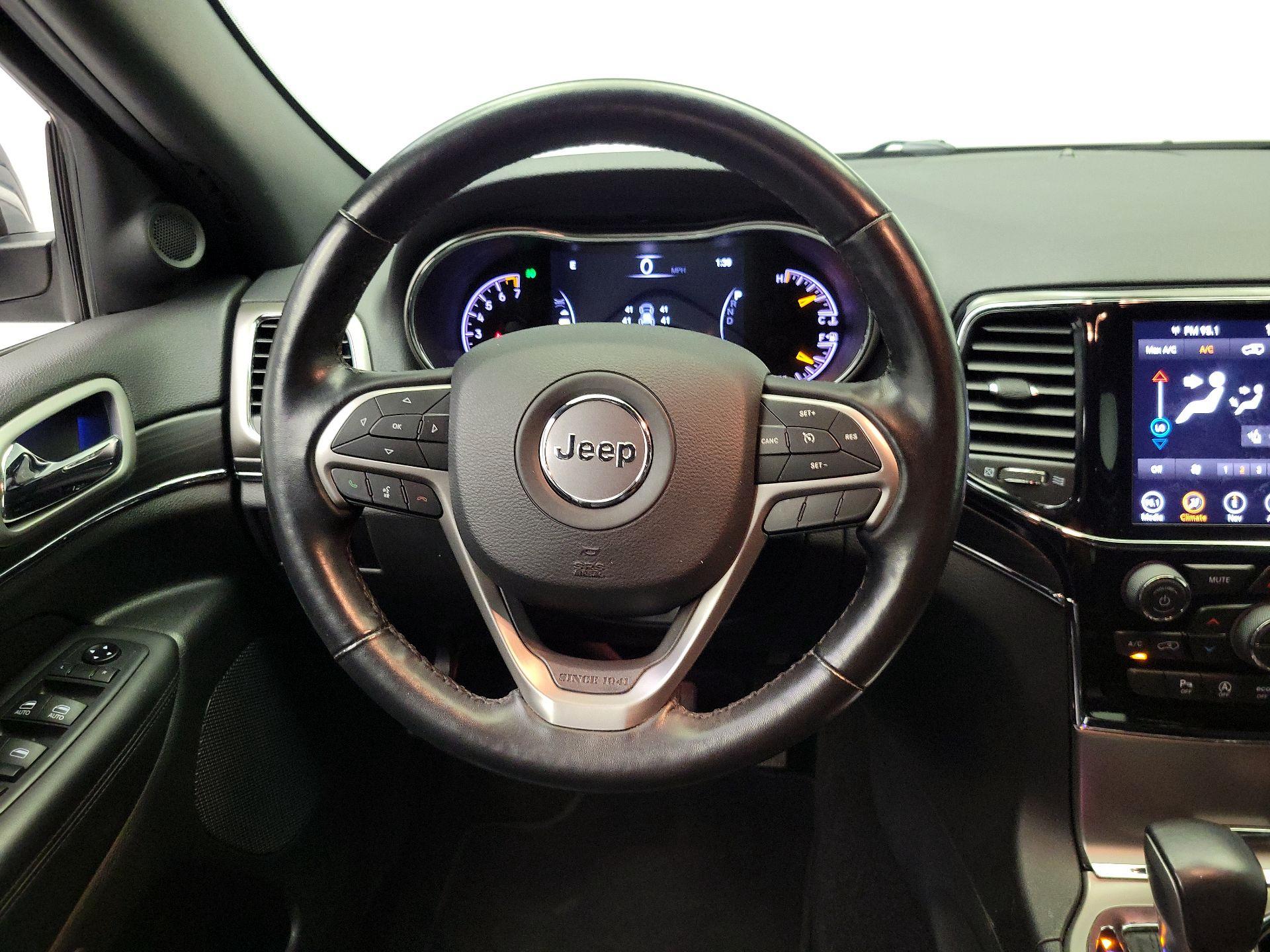 Thumbnail: 2021 Jeep Grand Cherokee - 10