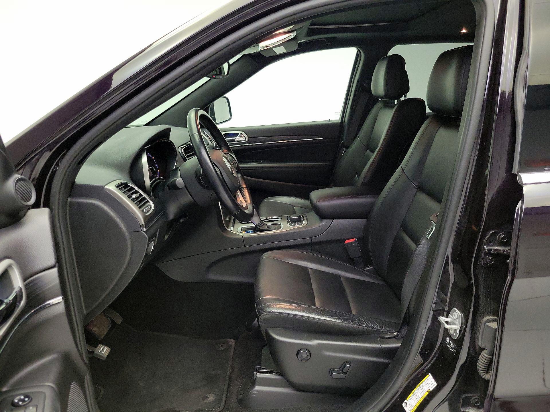 Thumbnail: 2021 Jeep Grand Cherokee - 11
