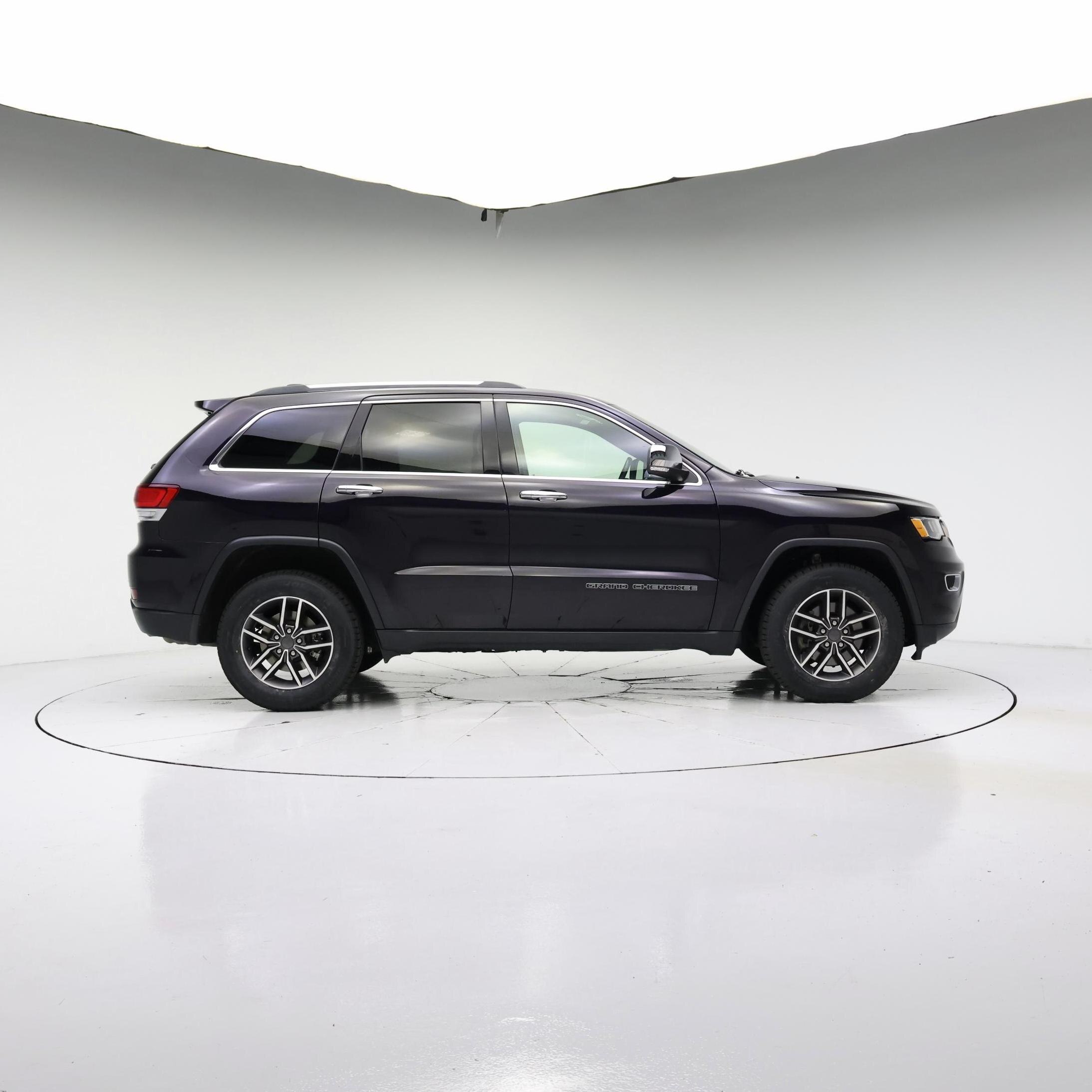 Thumbnail: 2021 Jeep Grand Cherokee - 7