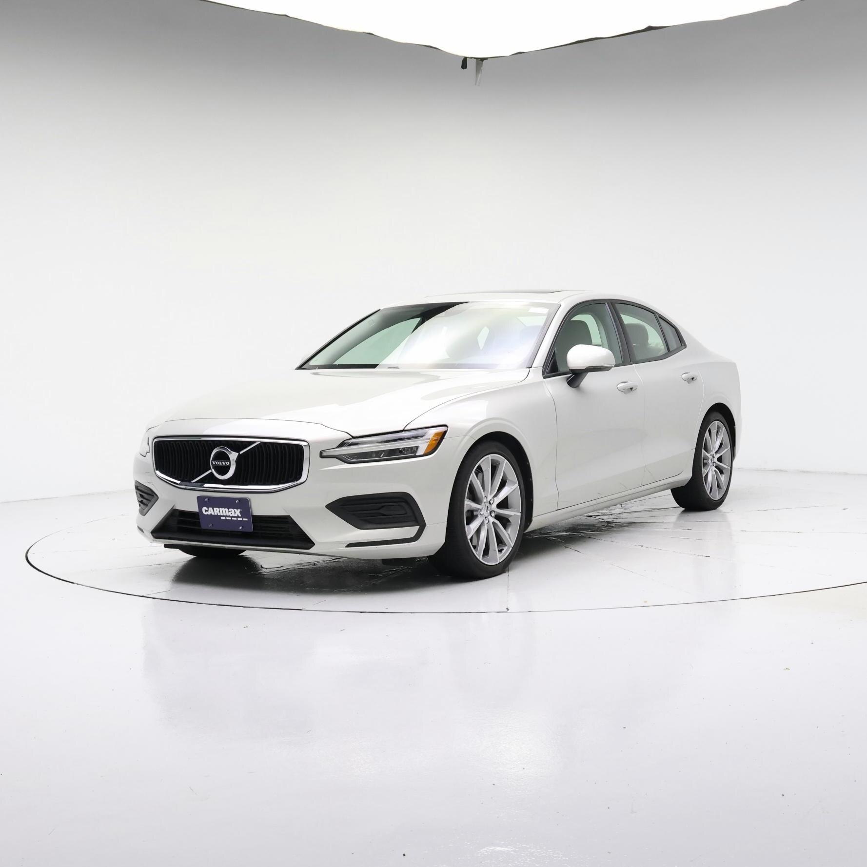 Thumbnail: 2019 Volvo S60 - 4
