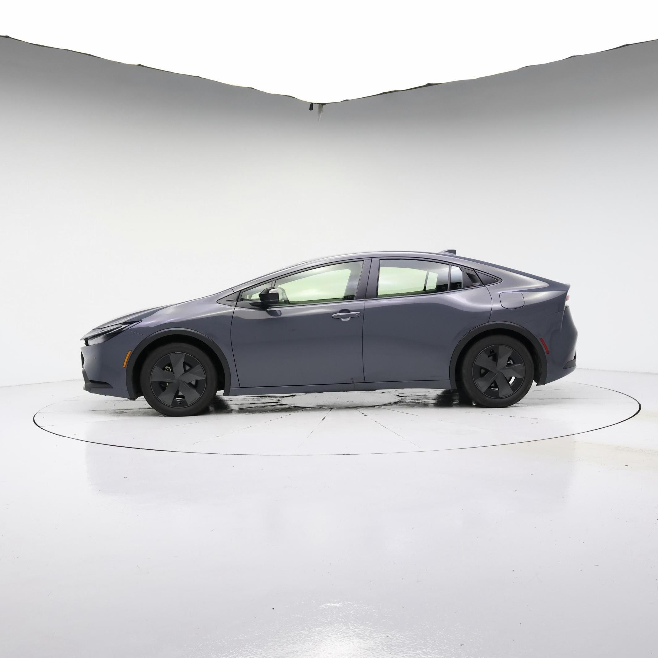 Thumbnail: 2025 Toyota Prius - 3