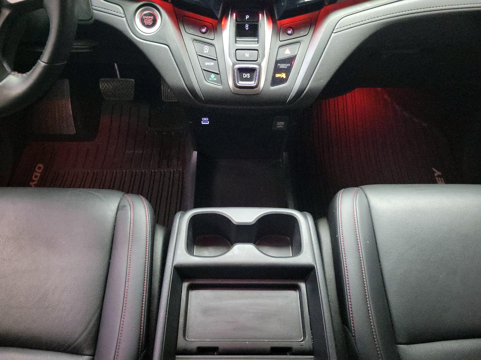 2023 Honda Odyssey SPORT - Photo 18