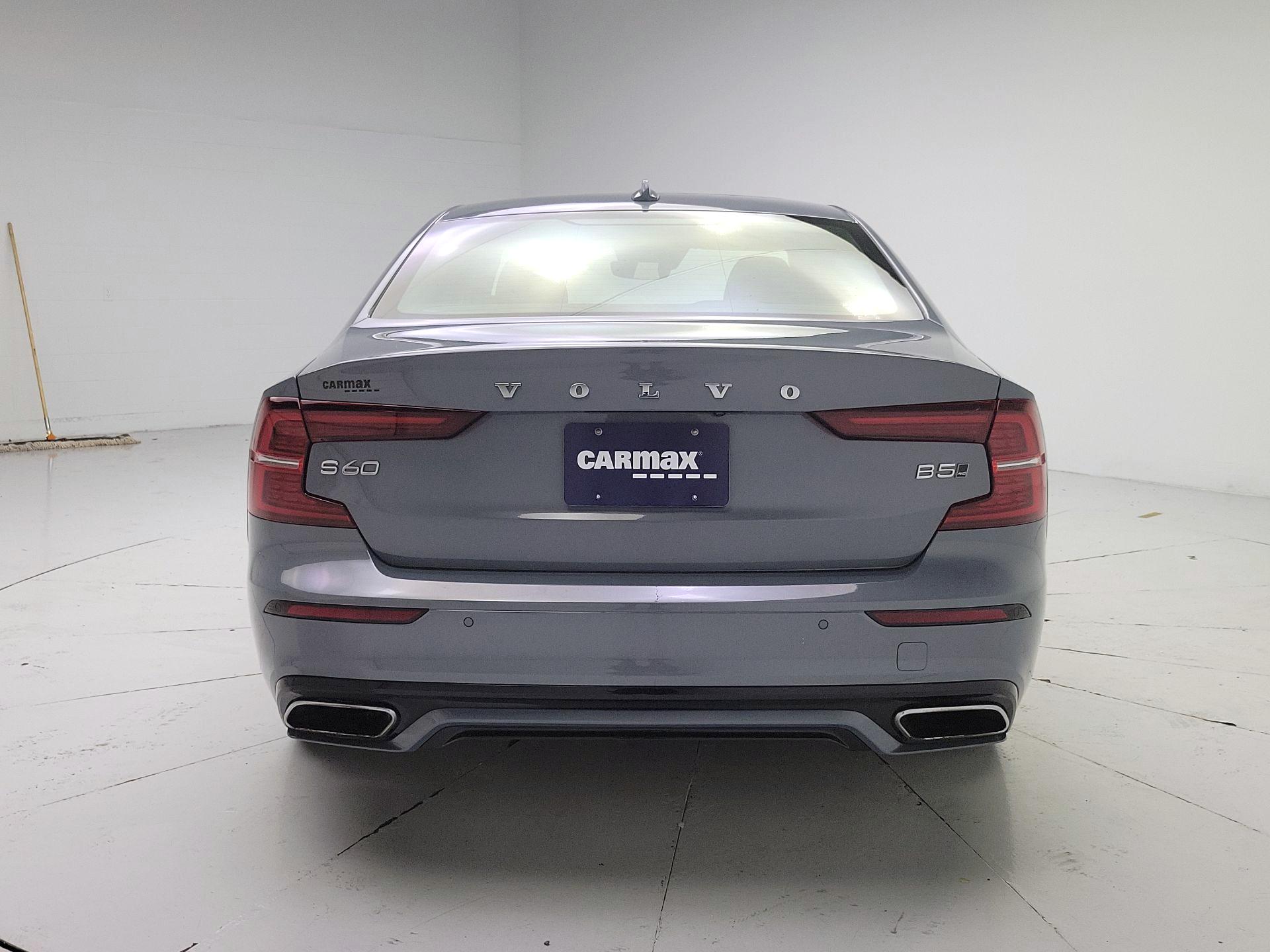 Thumbnail: 2022 Volvo S60 - 6