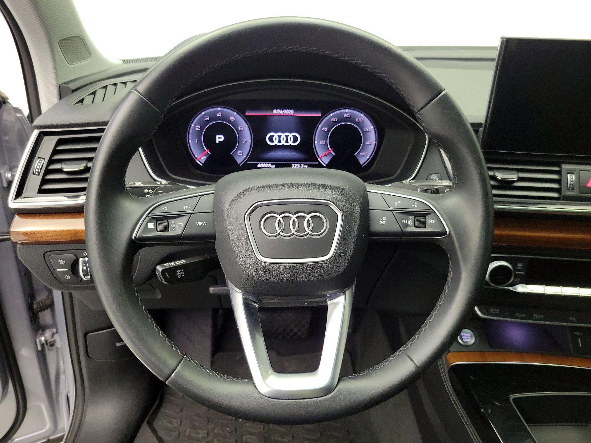 Thumbnail: 2022 Audi Q5 - 10