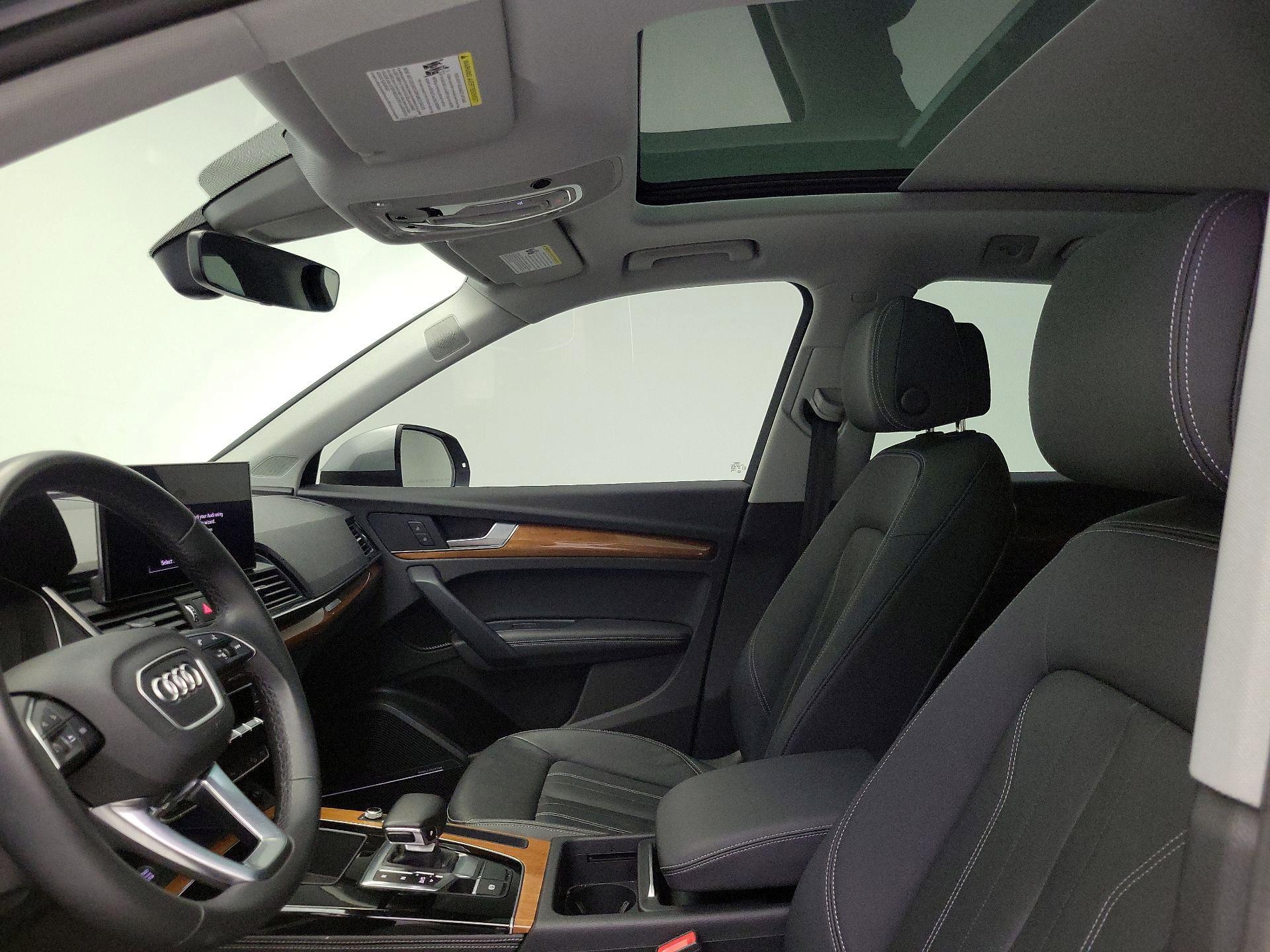 Thumbnail: 2022 Audi Q5 - 19