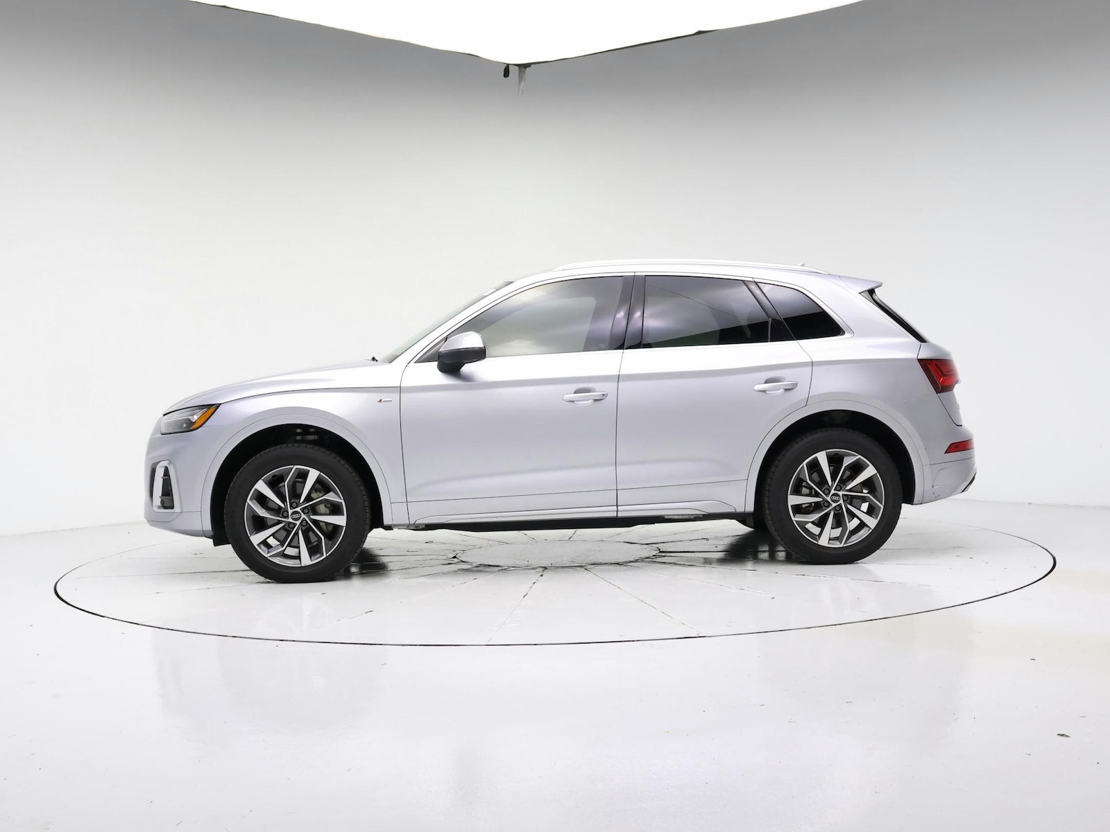 2022 Audi Q5 Premium Plus - Photo 4