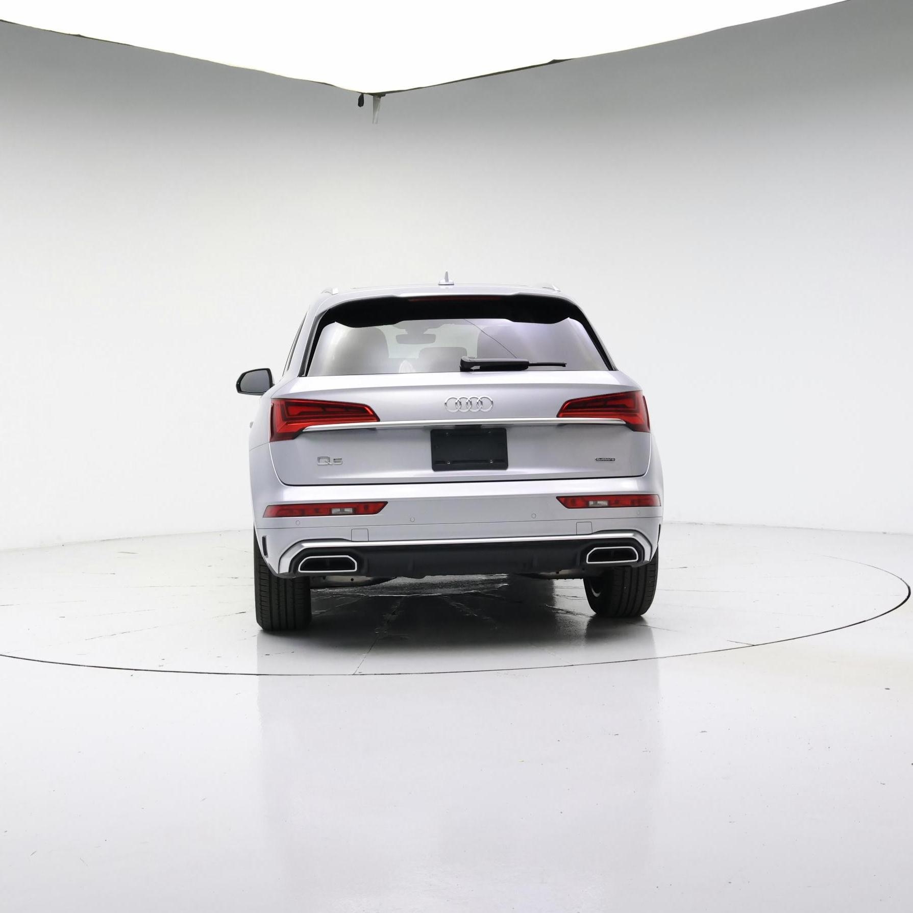 Thumbnail: 2022 Audi Q5 - 6